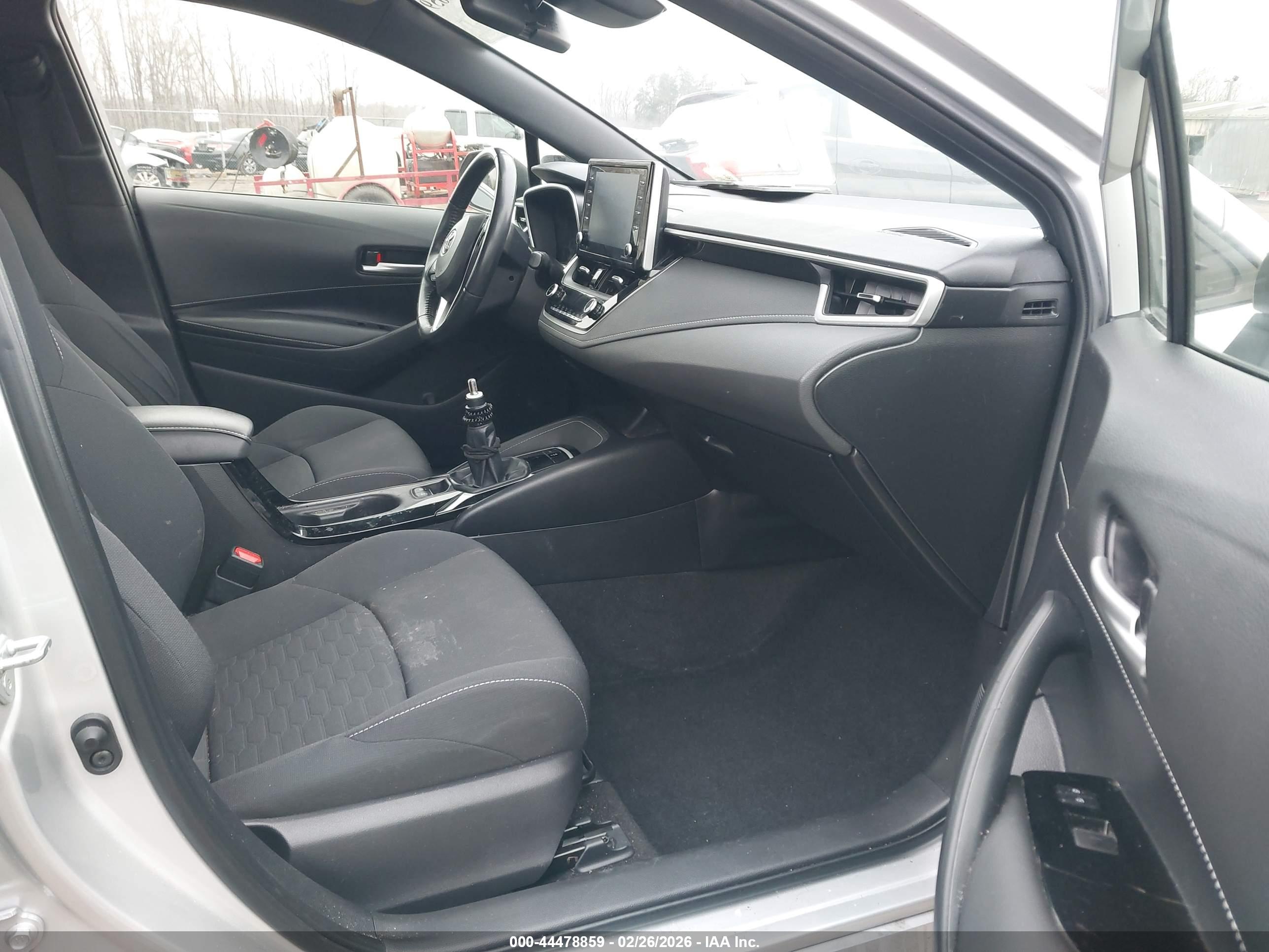 TOYOTA COROLLA image 5