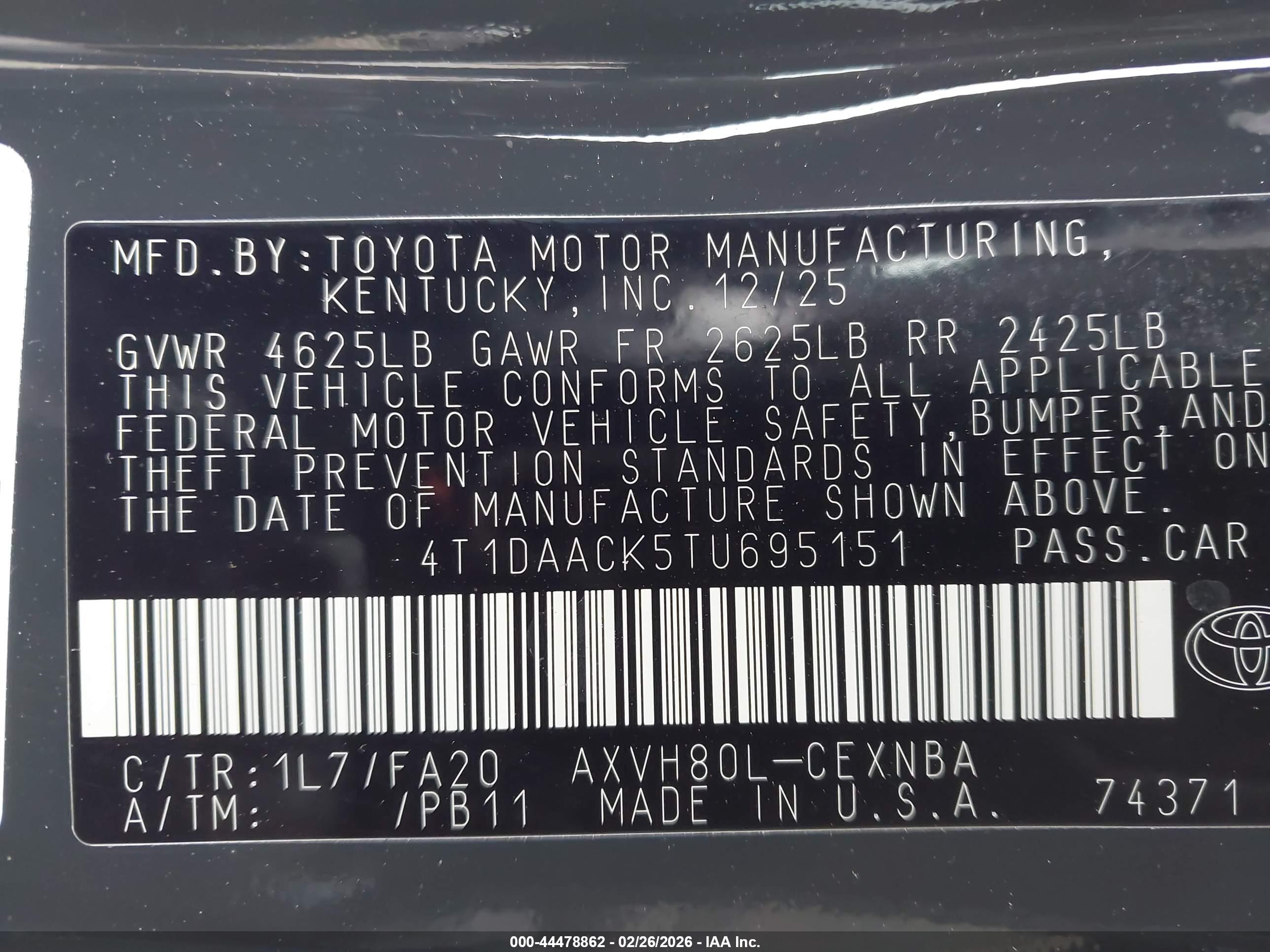 TOYOTA CAMRY image 9