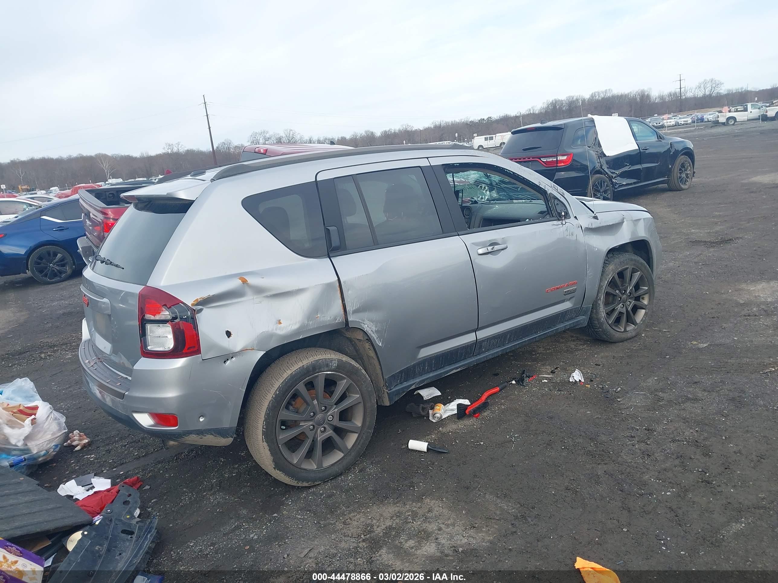 JEEP COMPASS image 4