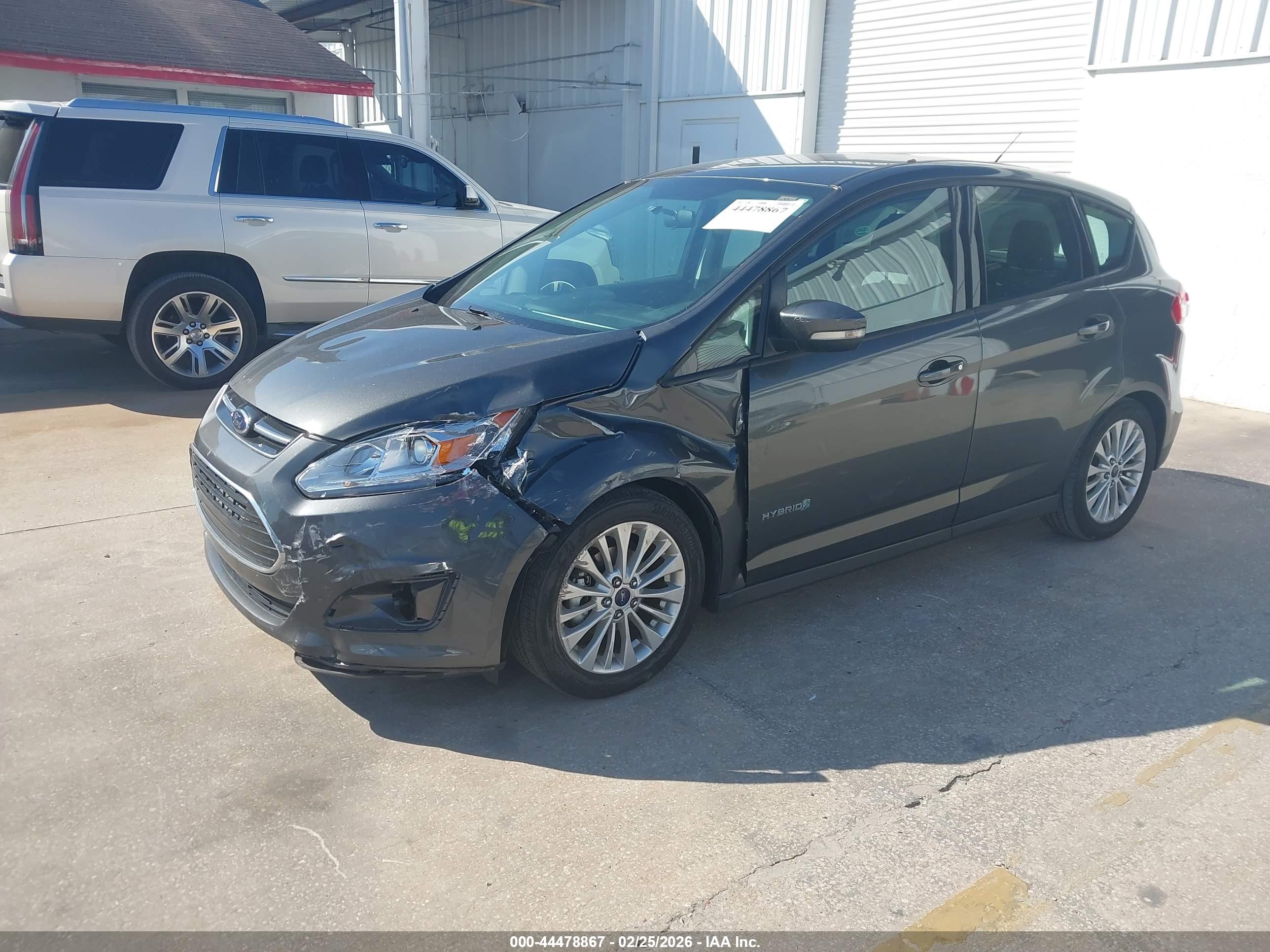 FORD C-MAX image 2