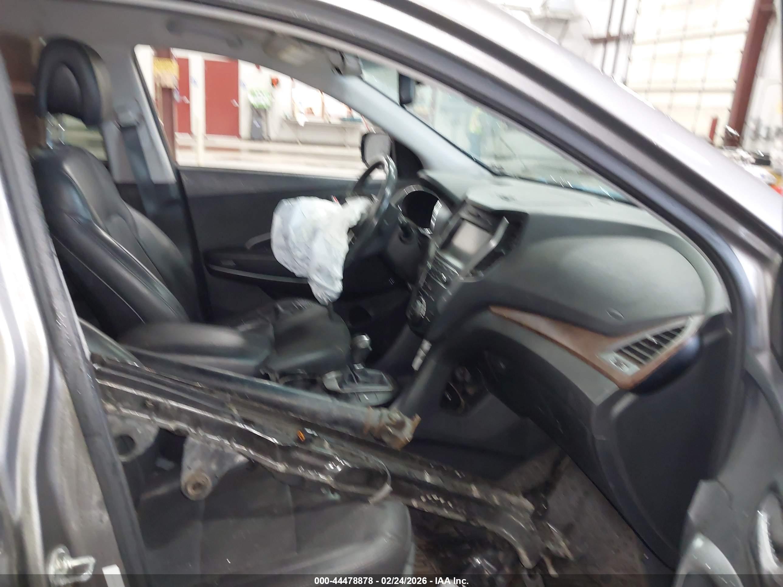 HYUNDAI SANTA image 5
