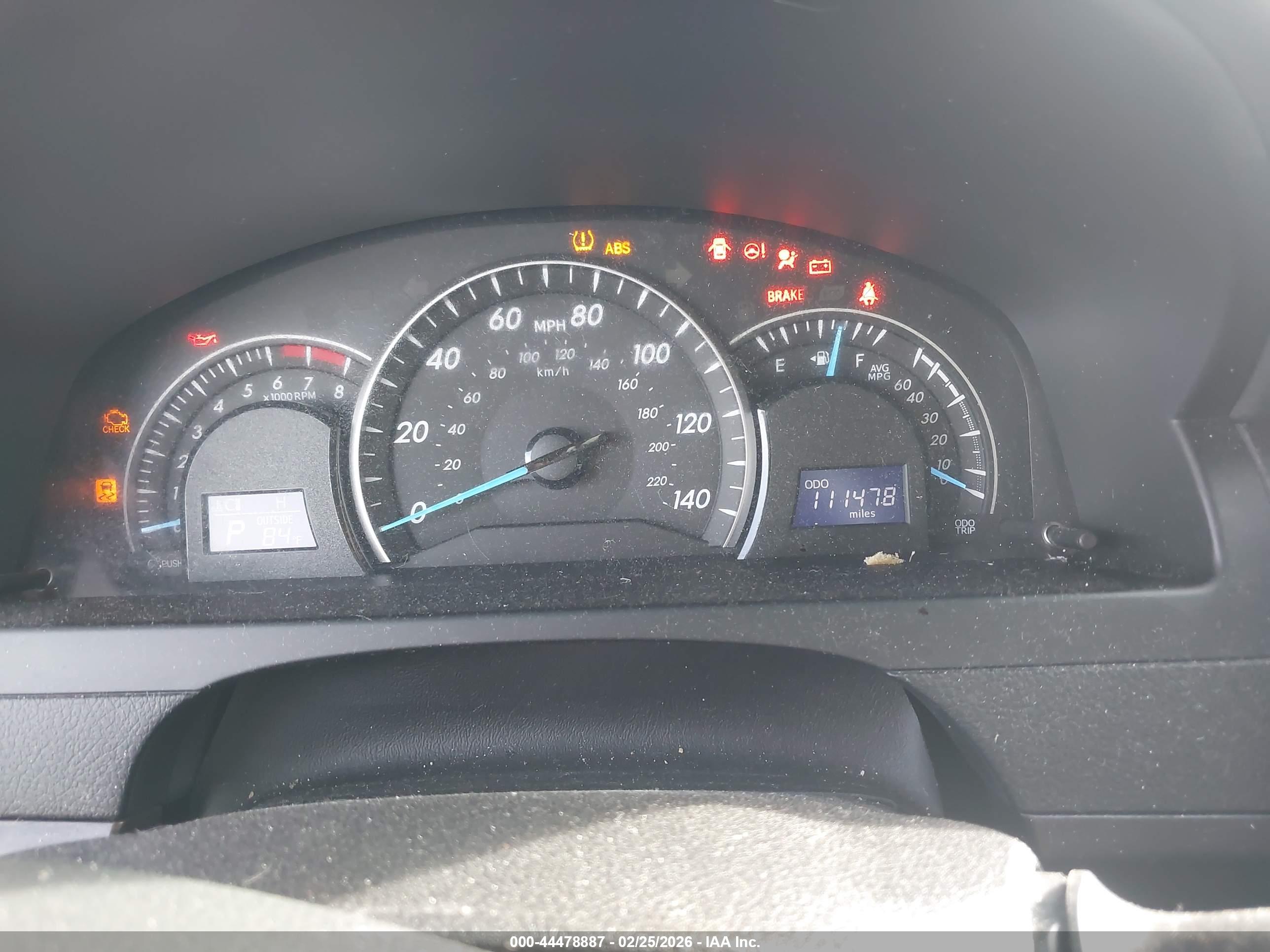 TOYOTA CAMRY image 7