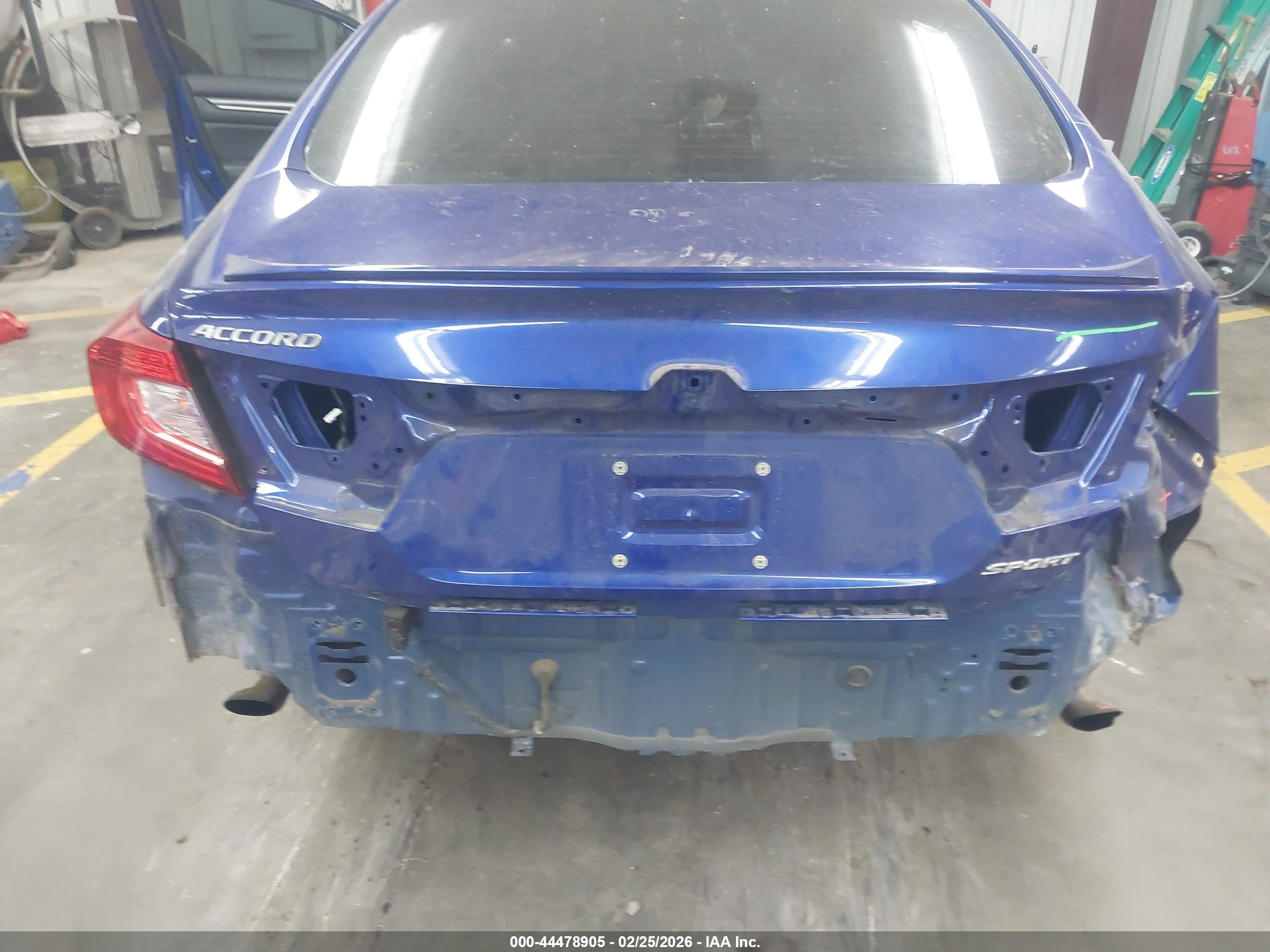 HONDA ACCORD image 6
