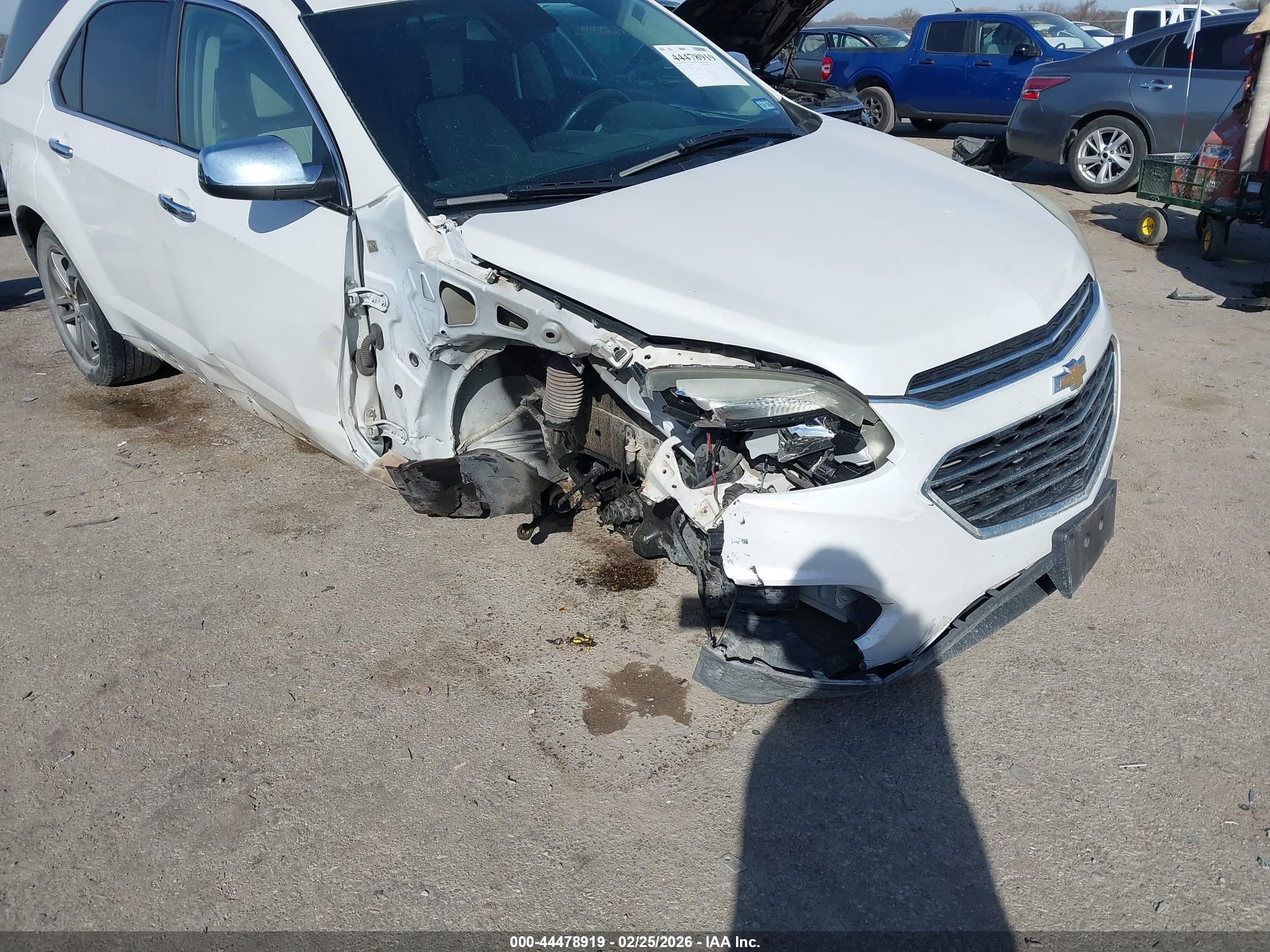 CHEVROLET EQUINOX image 6