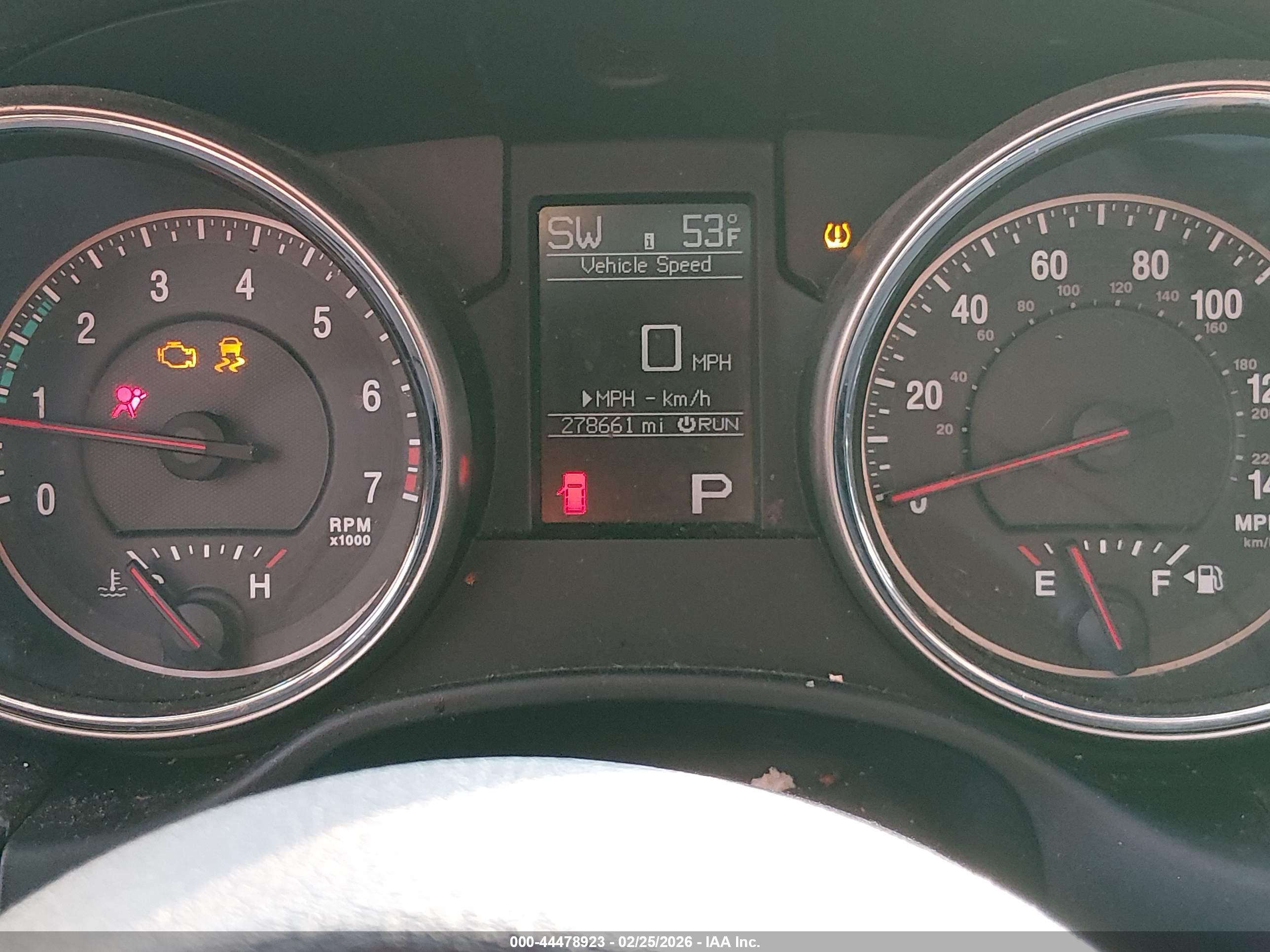 JEEP GRAND image 7