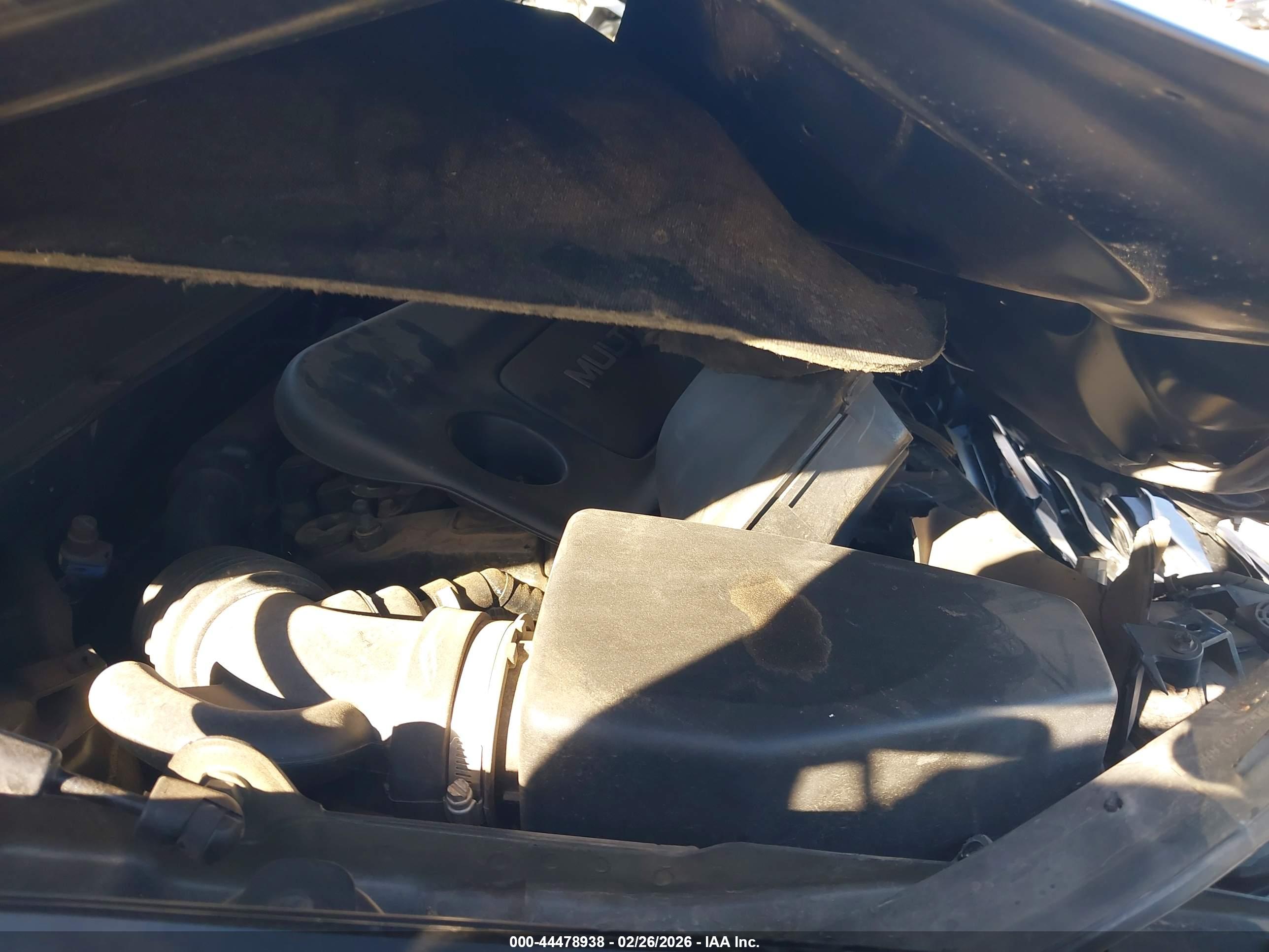 JEEP CHEROKEE image 10