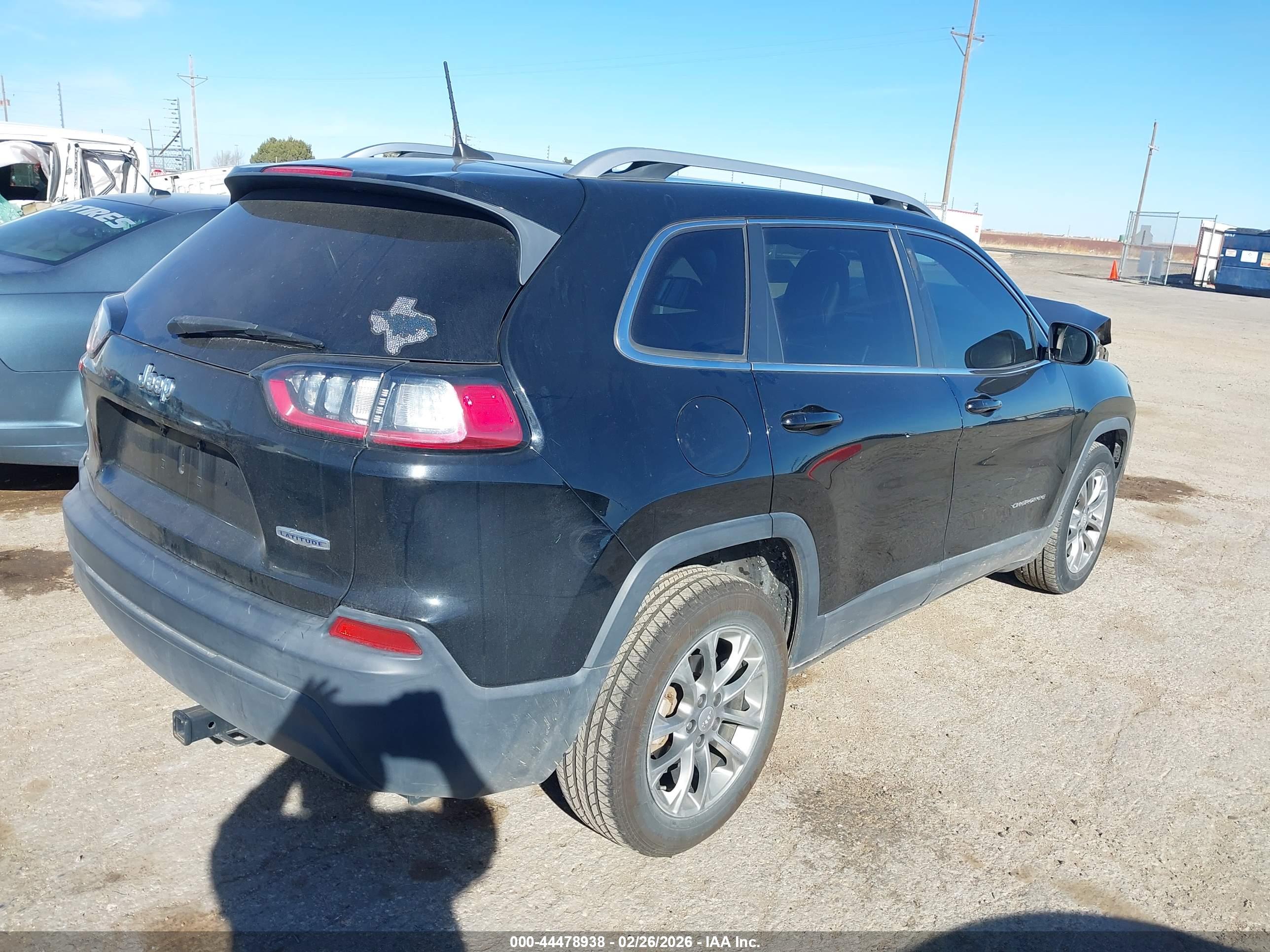JEEP CHEROKEE image 4