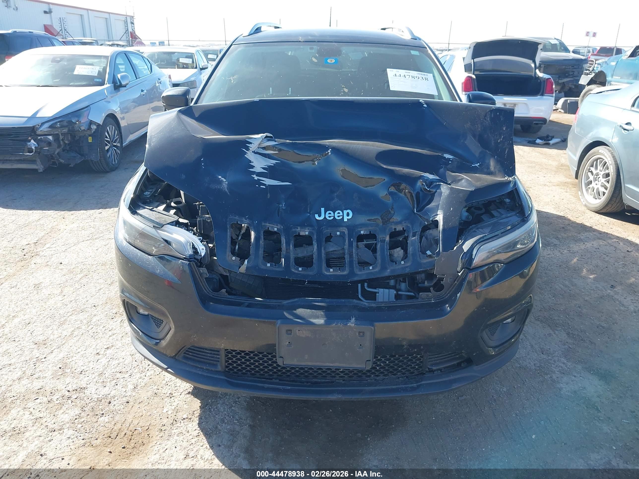 JEEP CHEROKEE image 6