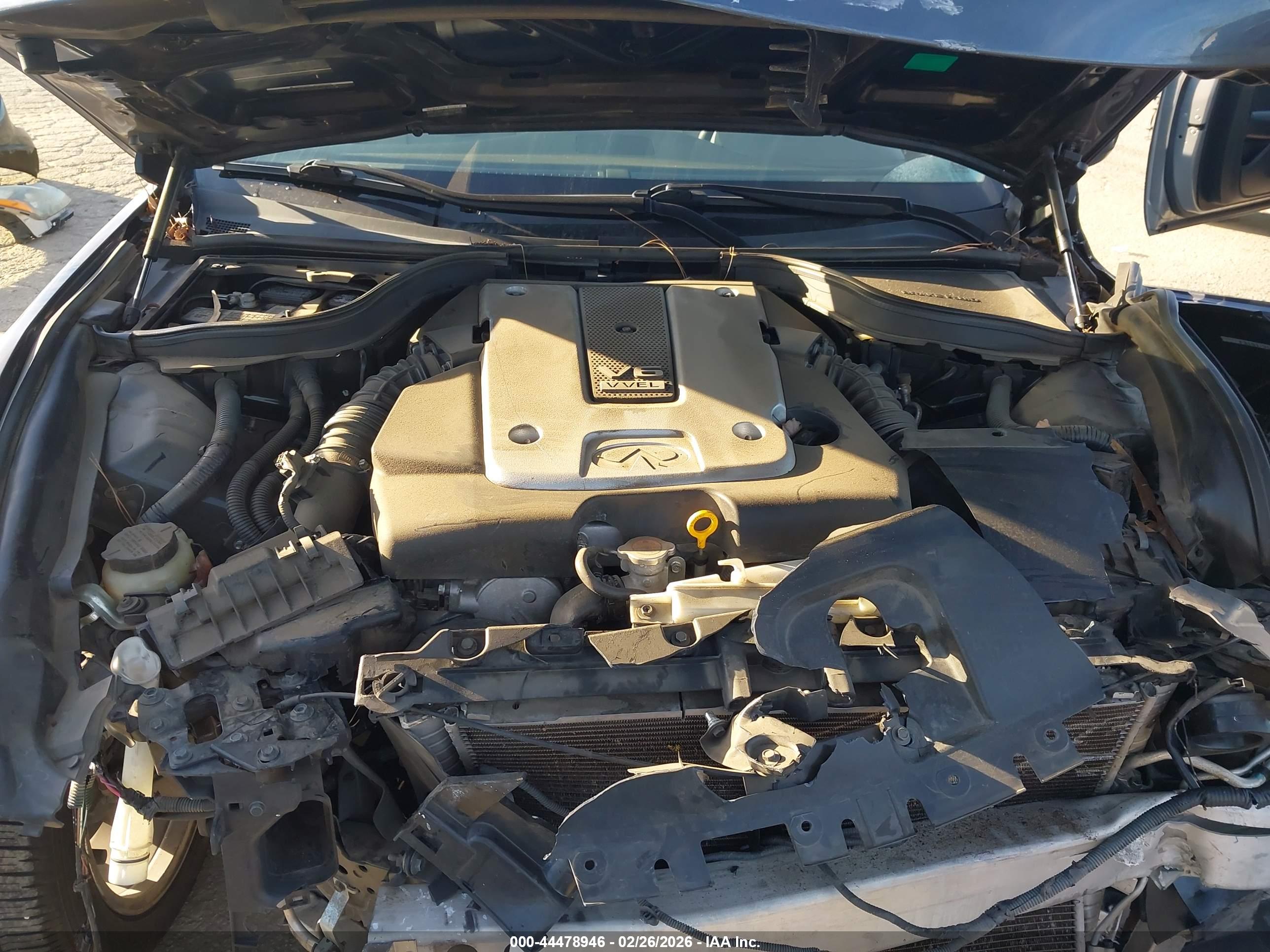 INFINITI G37 image 10