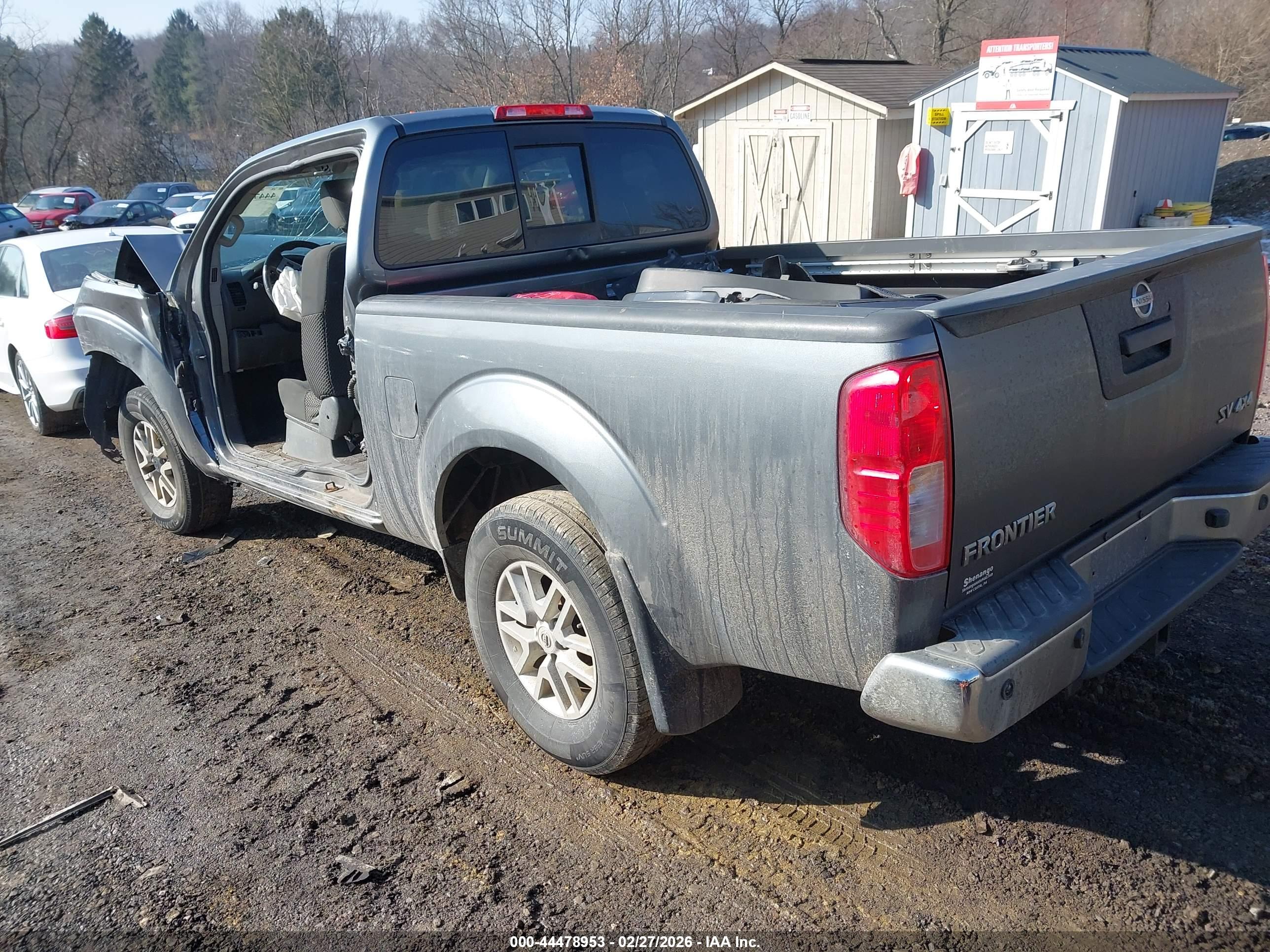 NISSAN FRONTIER image 3
