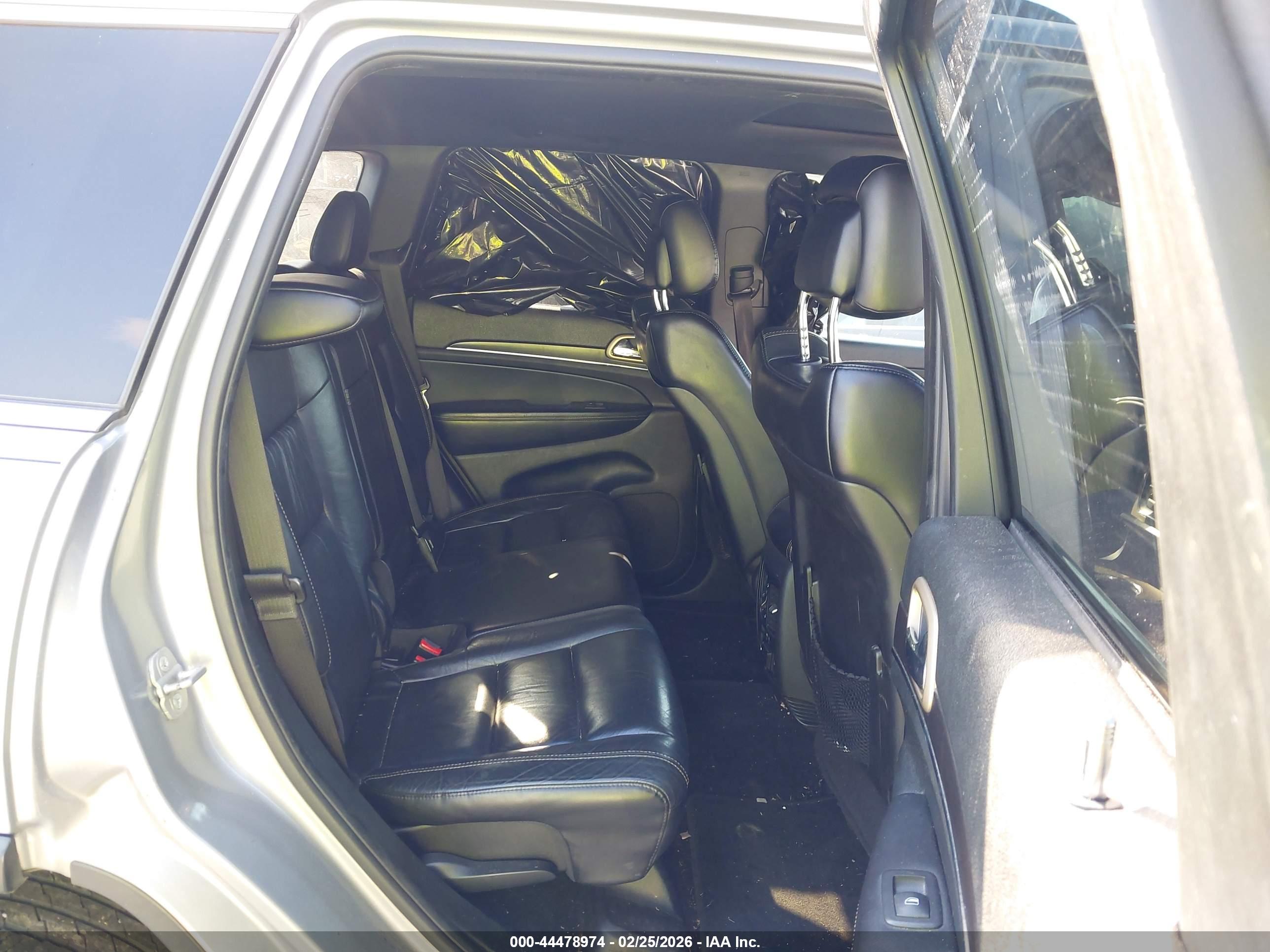 JEEP GRAND image 8