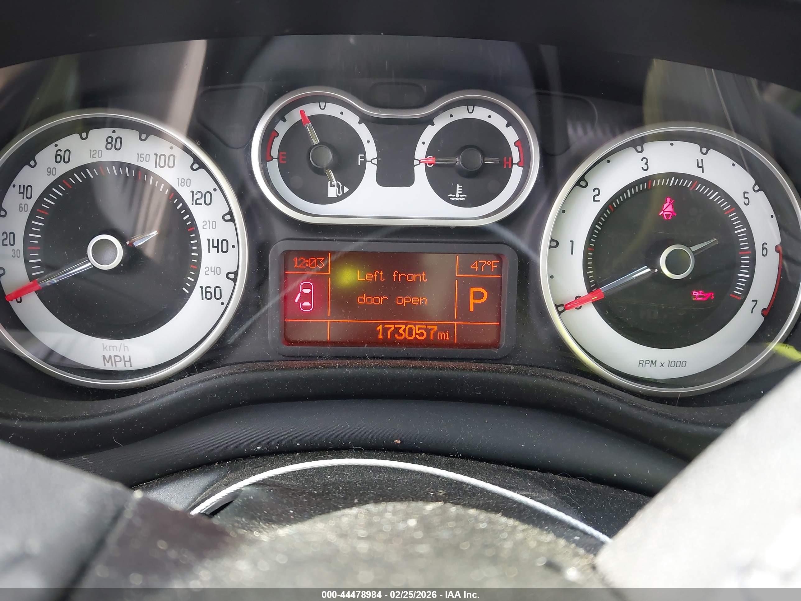 FIAT 500L image 7