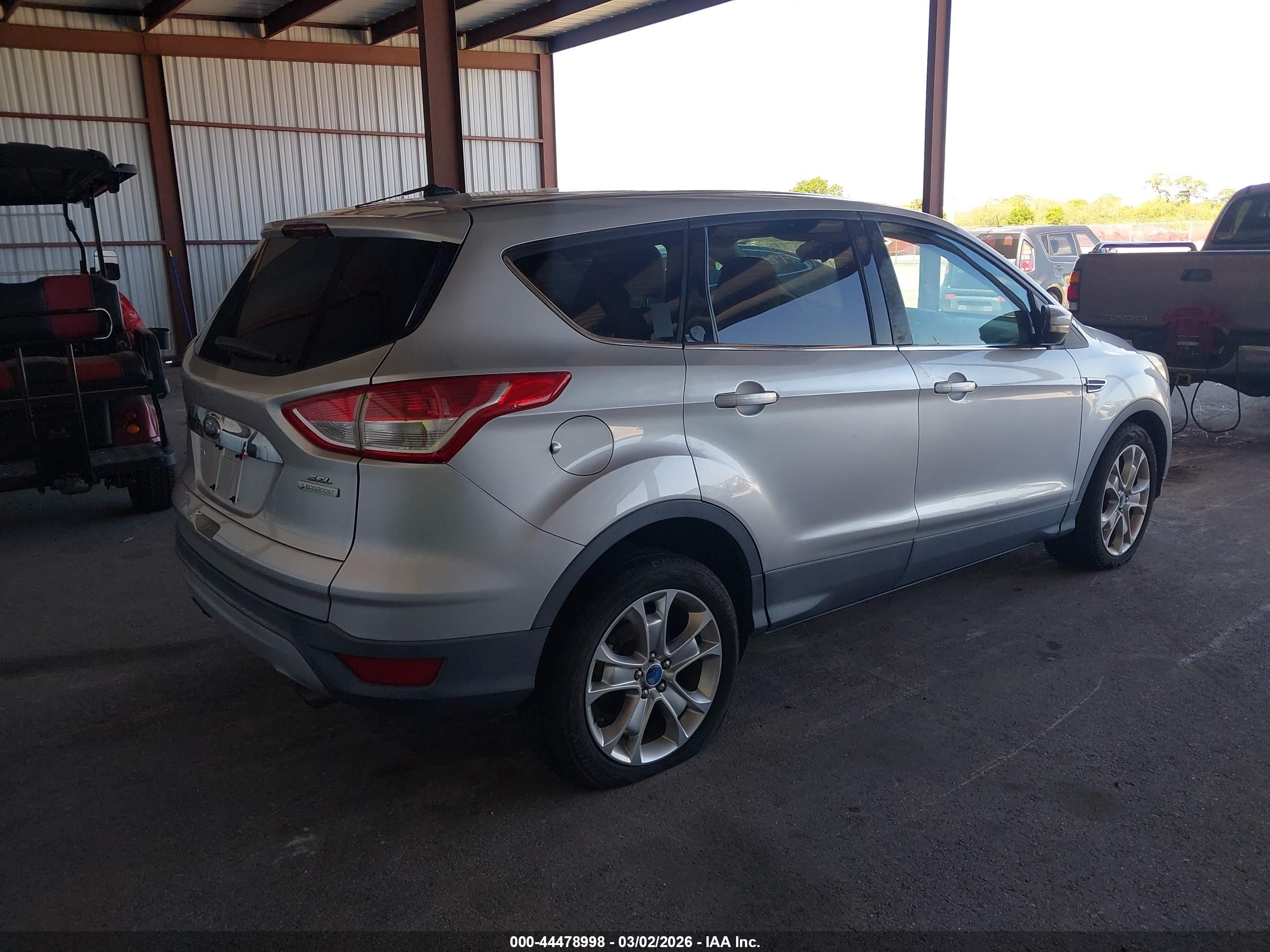 FORD ESCAPE image 4
