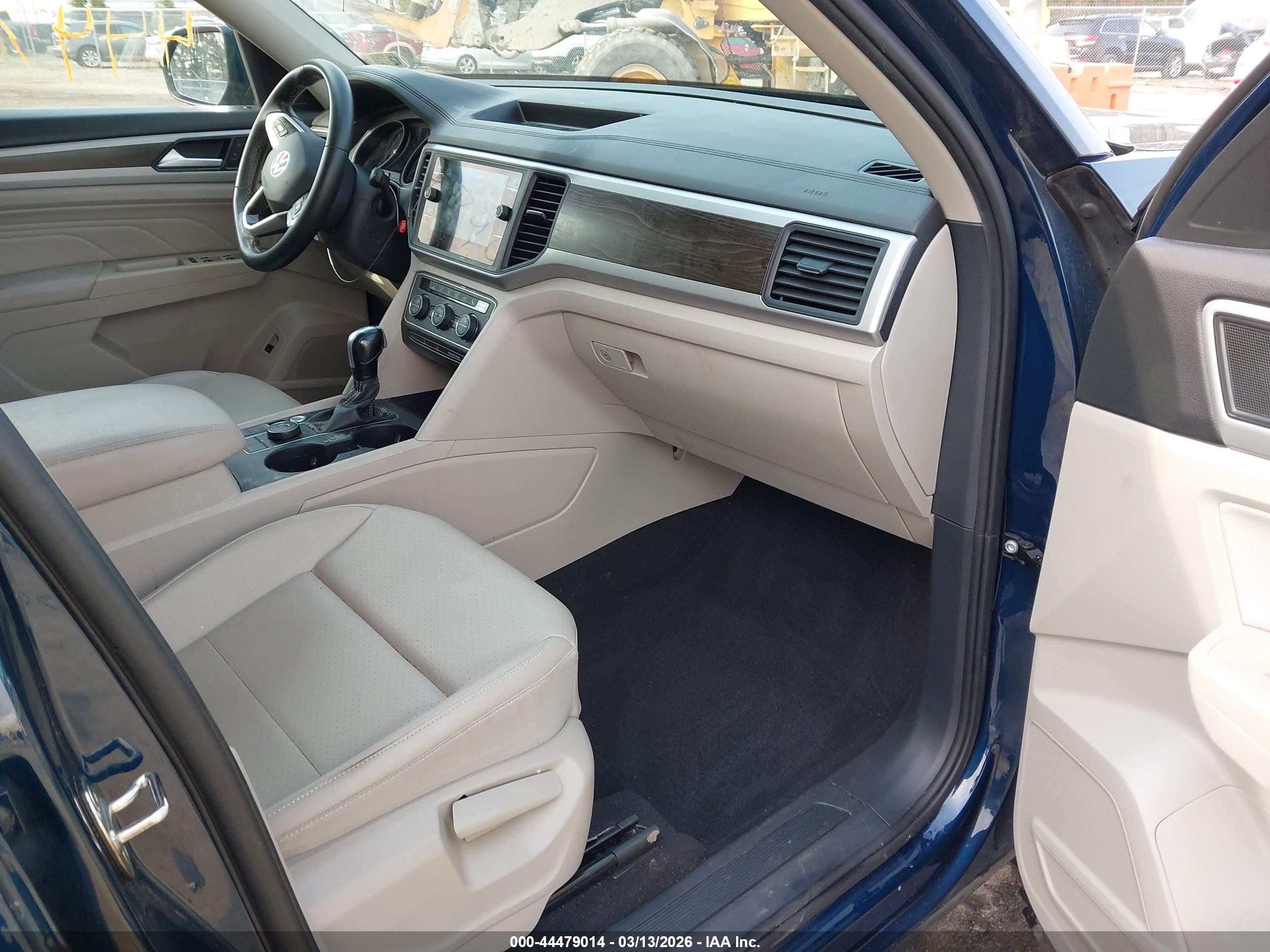VOLKSWAGEN ATLAS image 5