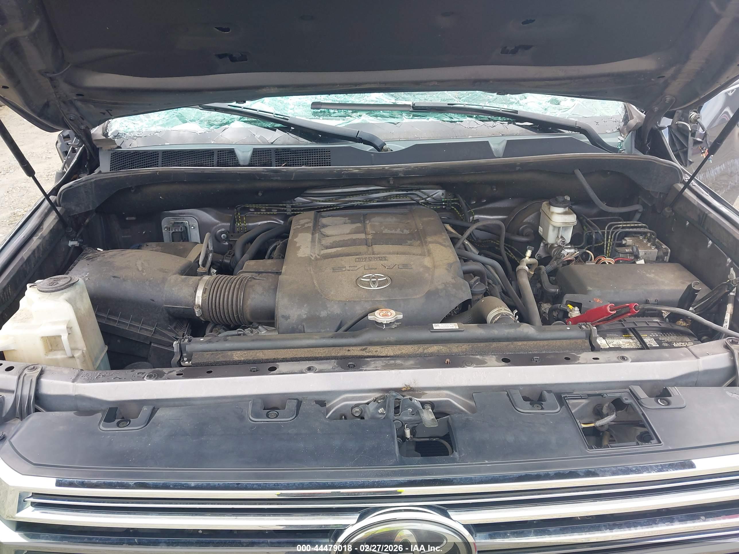 TOYOTA TUNDRA image 10