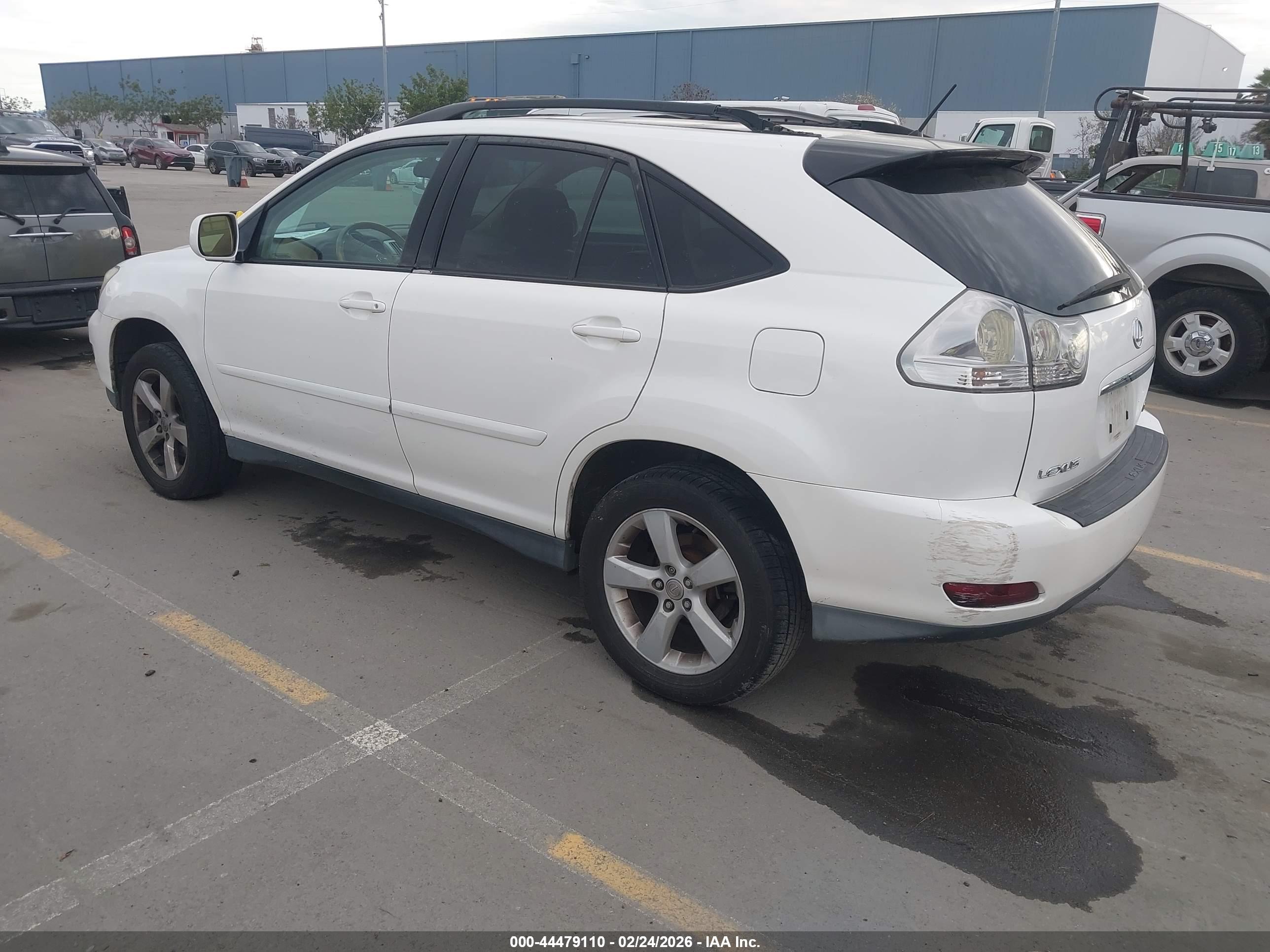 LEXUS RX image 3