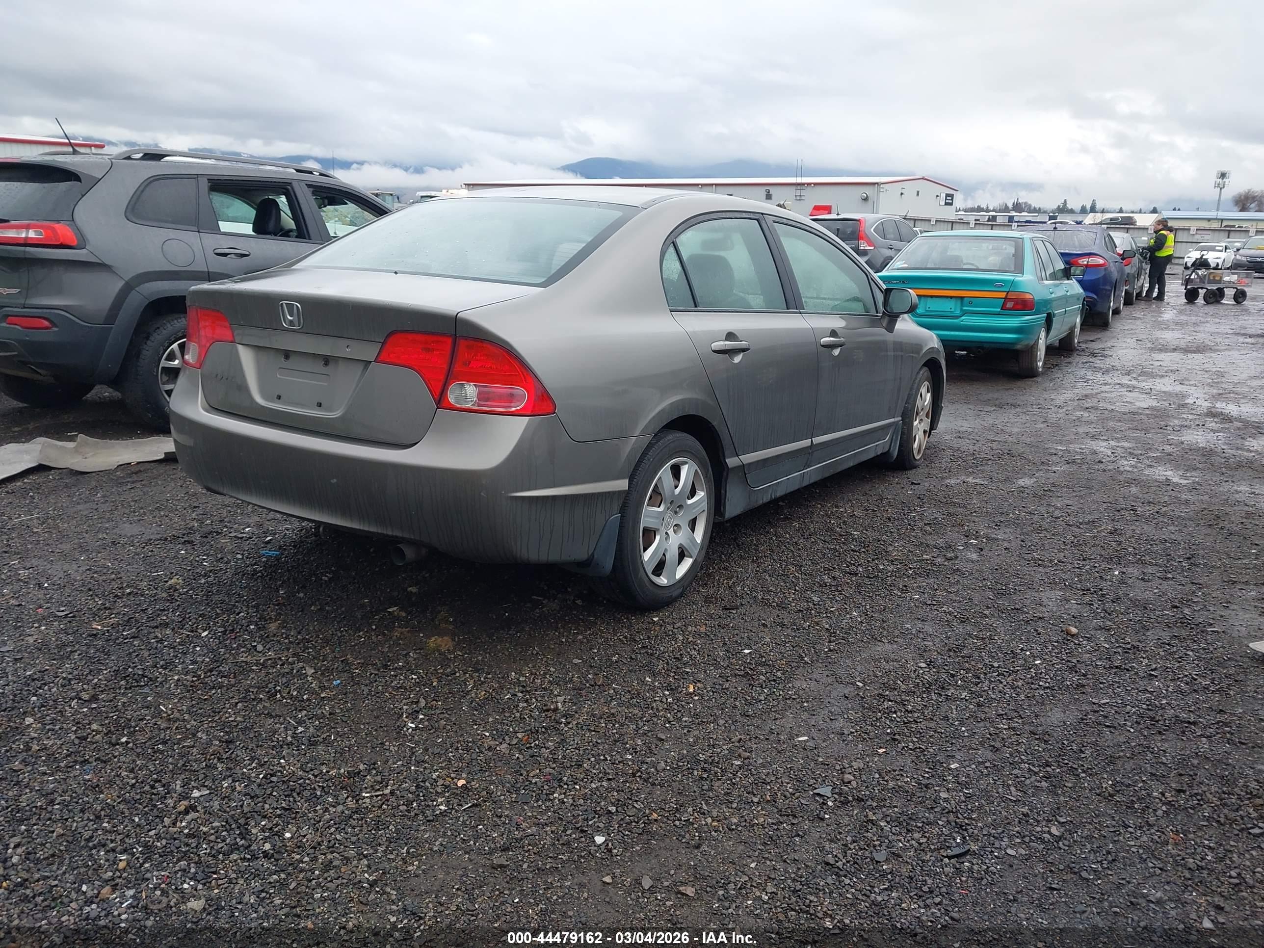 HONDA CIVIC image 4