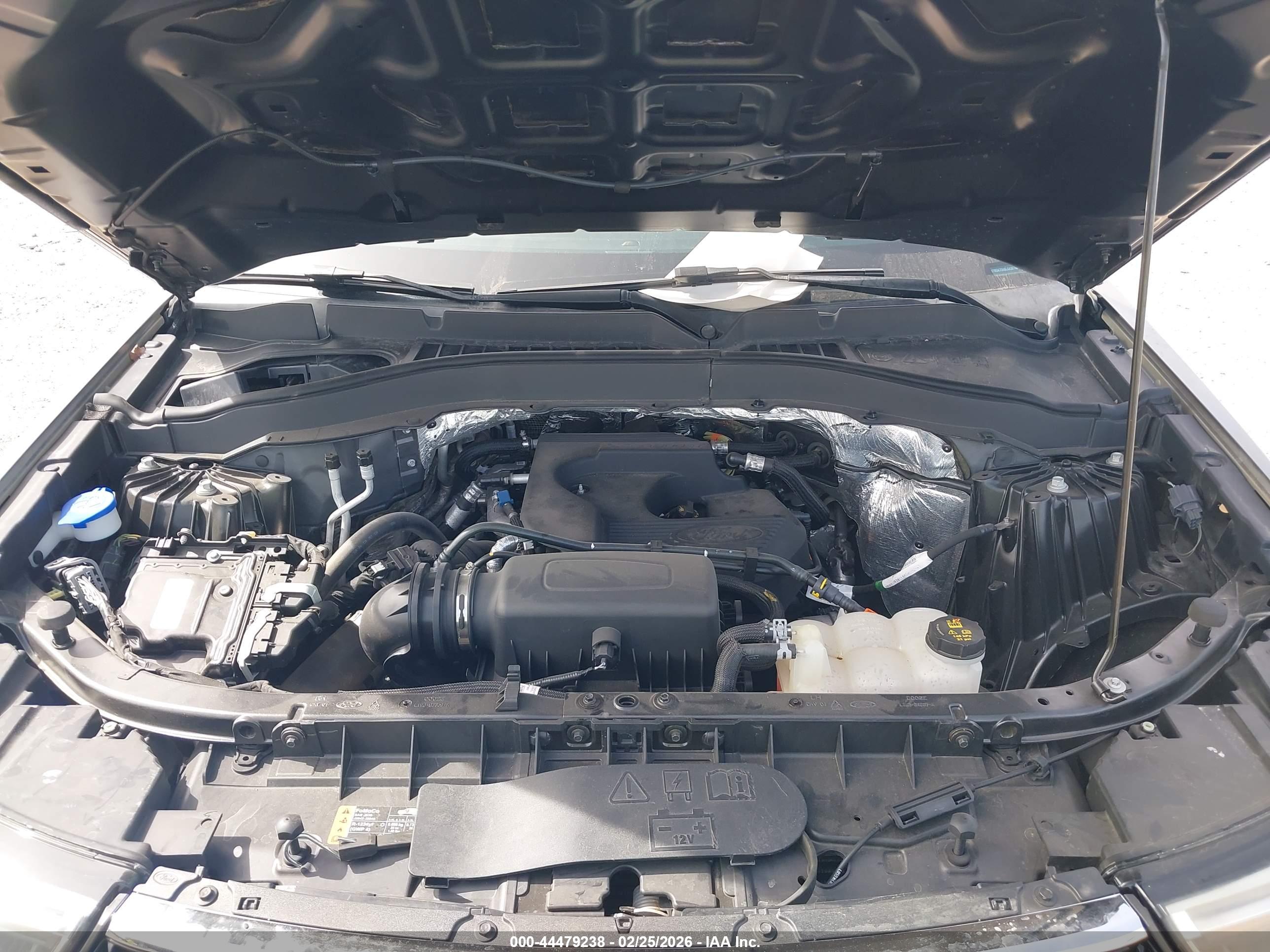 FORD EXPLORER image 10