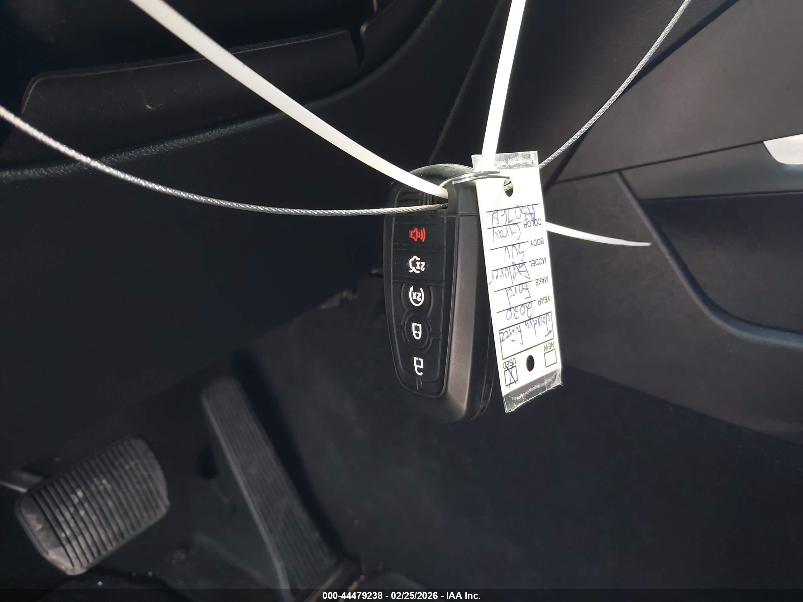 FORD EXPLORER image 11