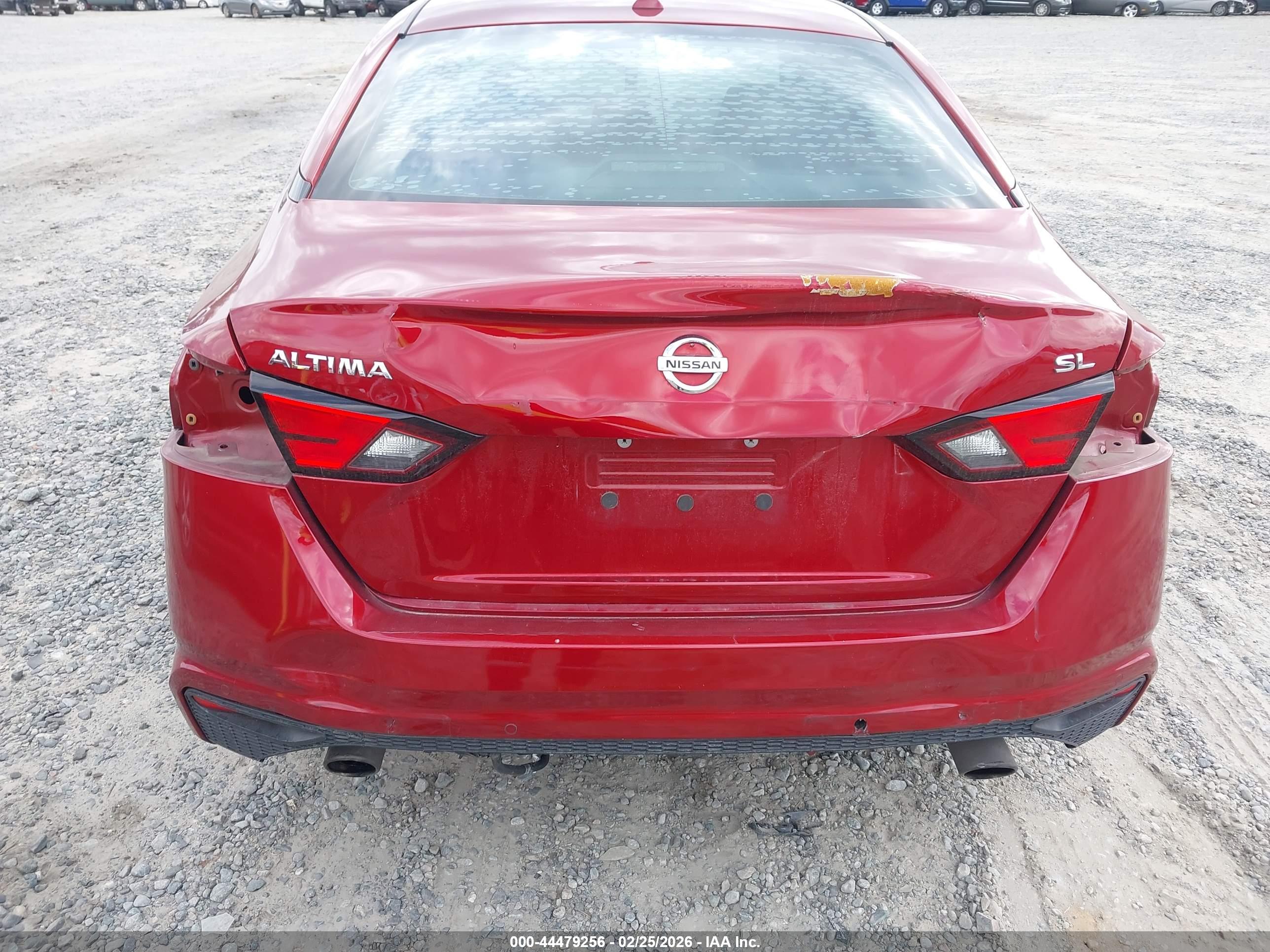 NISSAN ALTIMA image 6