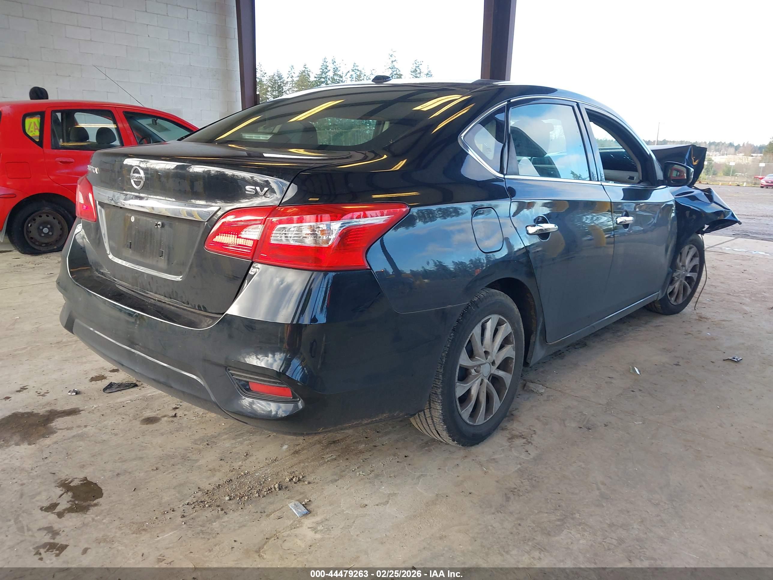 NISSAN SENTRA image 4