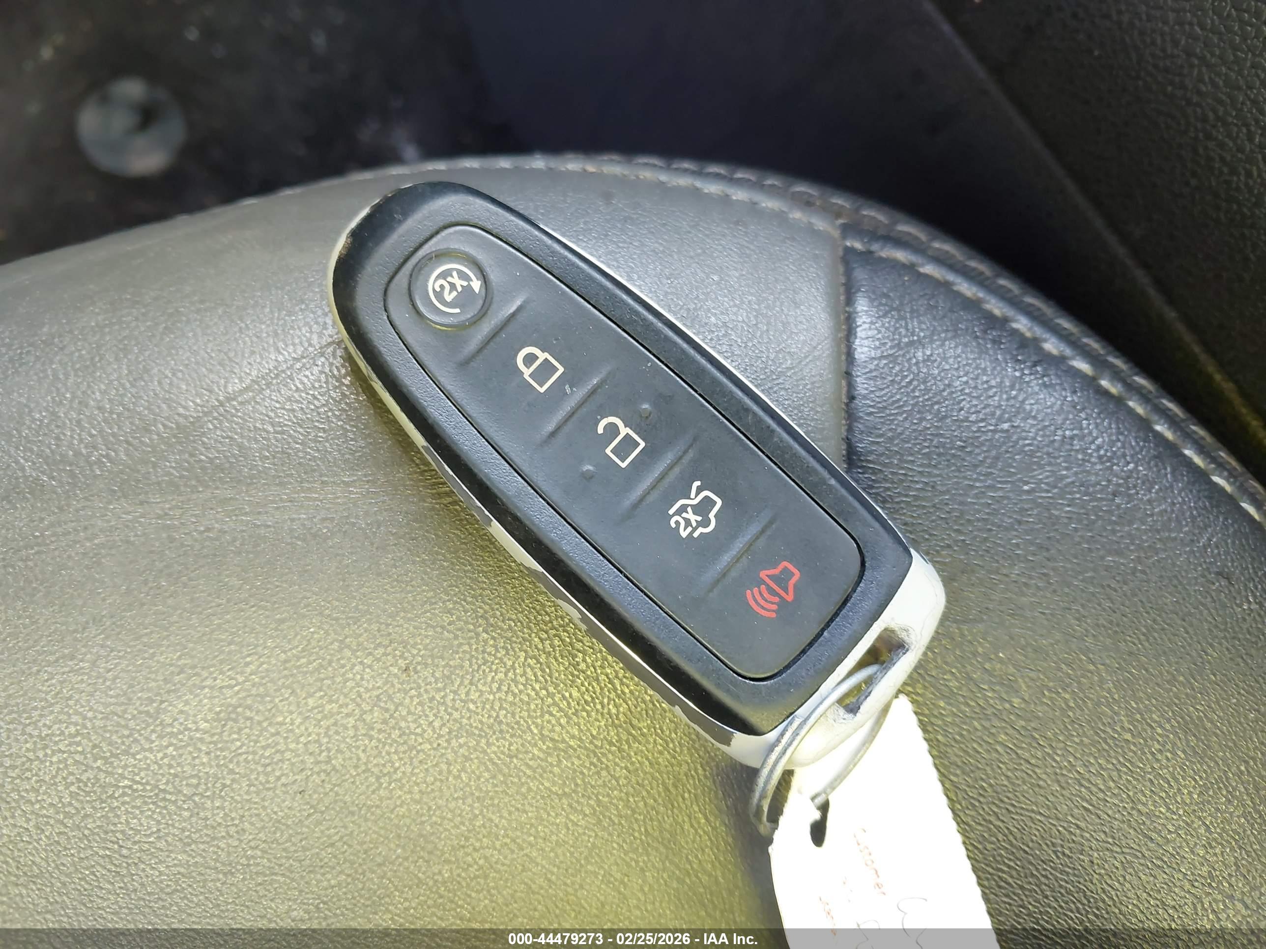 FORD EDGE image 11