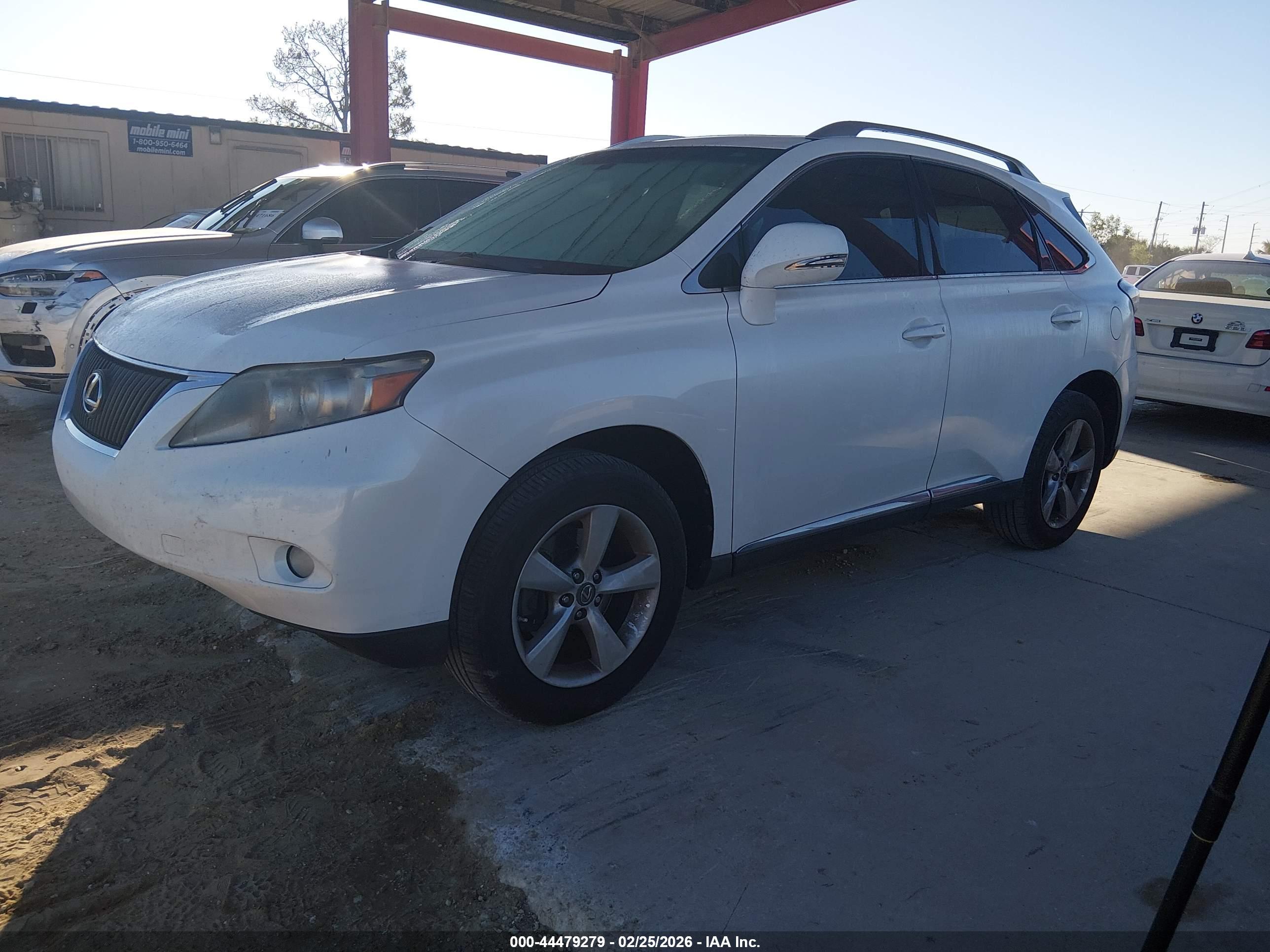 LEXUS RX image 2