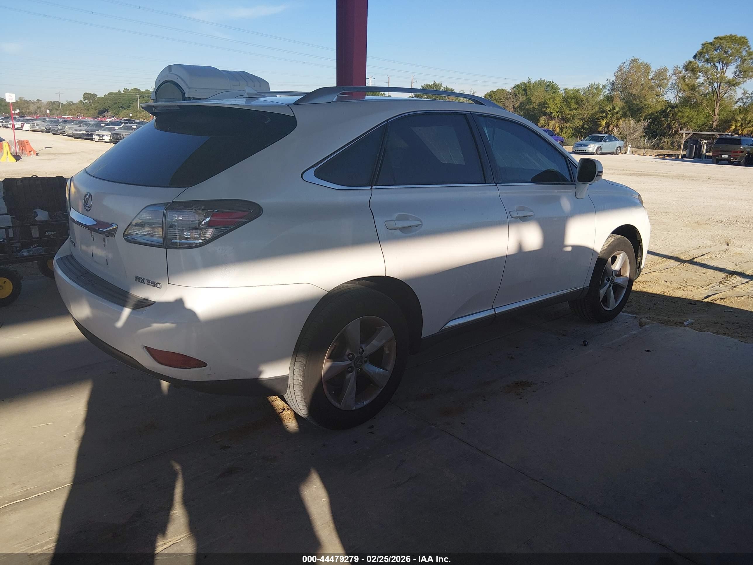 LEXUS RX image 4