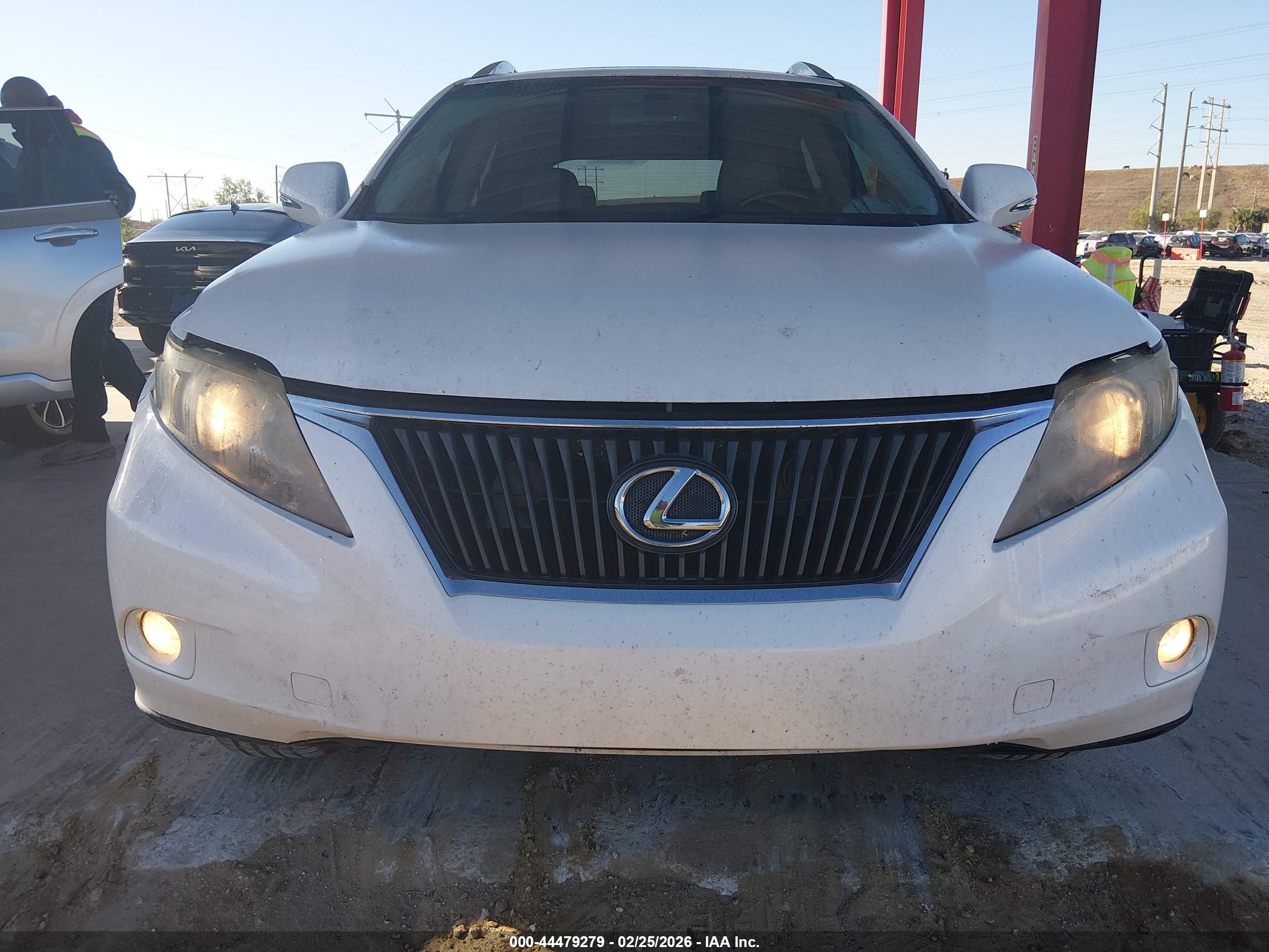 LEXUS RX image 6