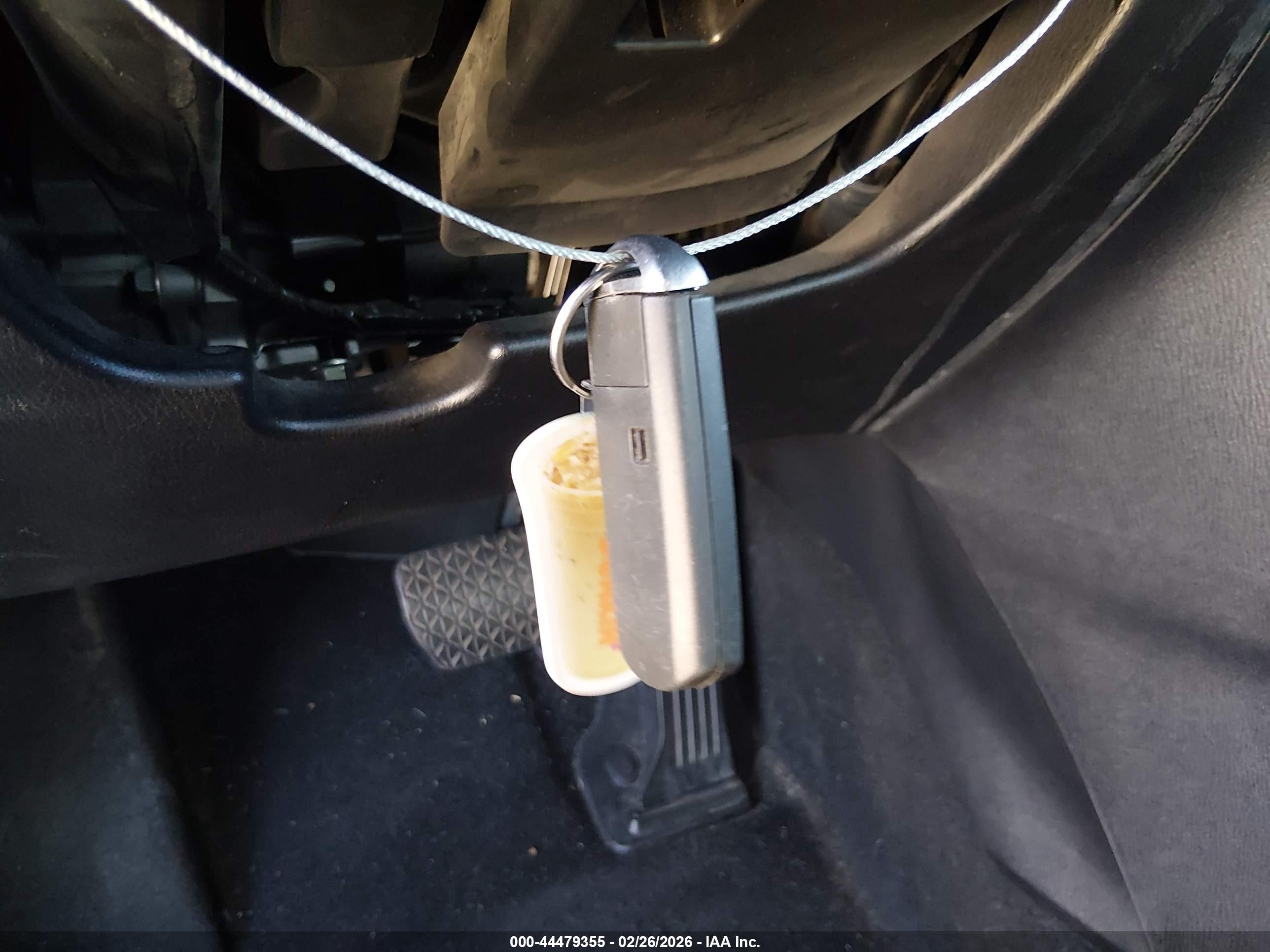 MAZDA MAZDA3 image 11