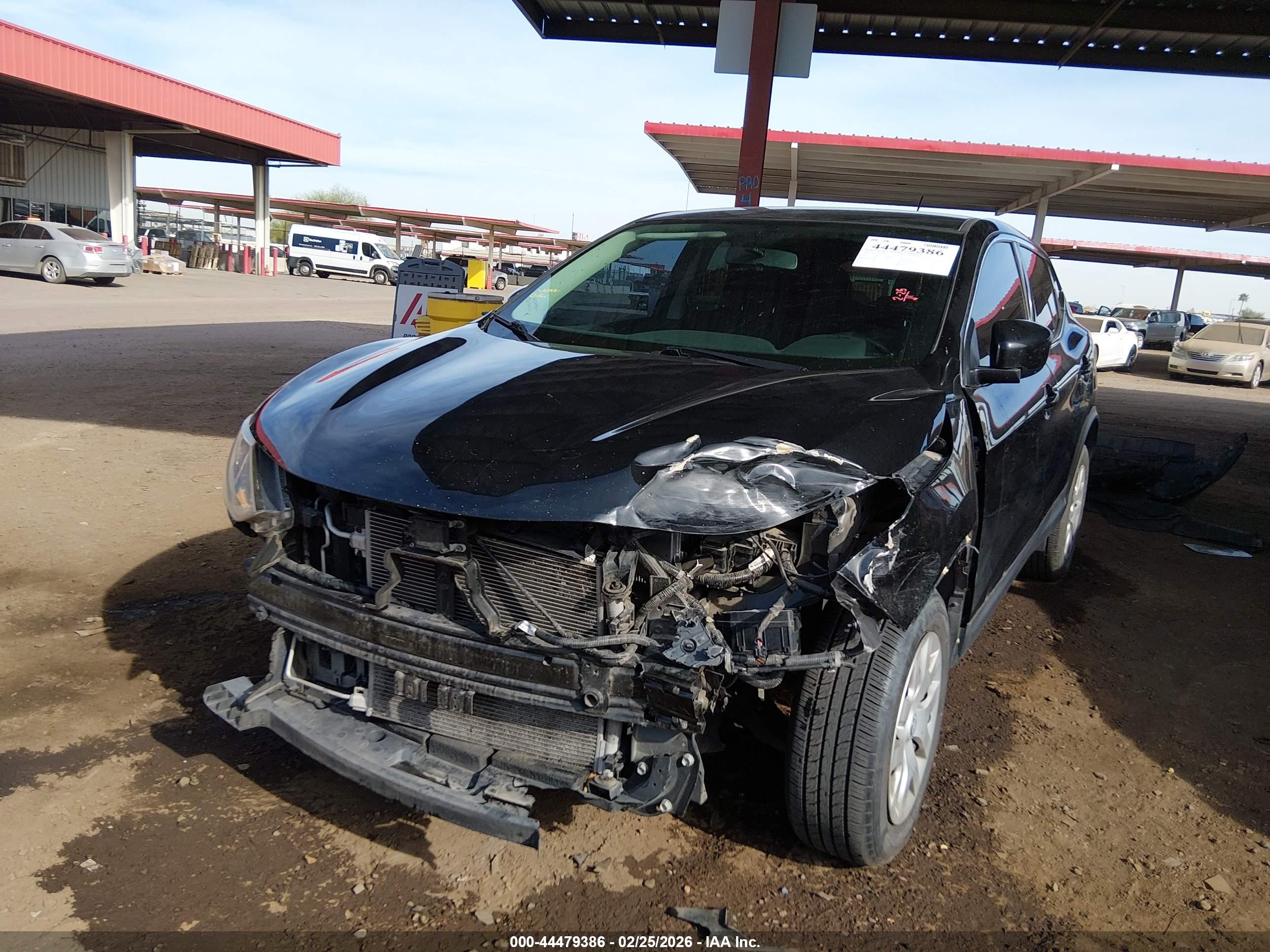 NISSAN ROGUE image 6