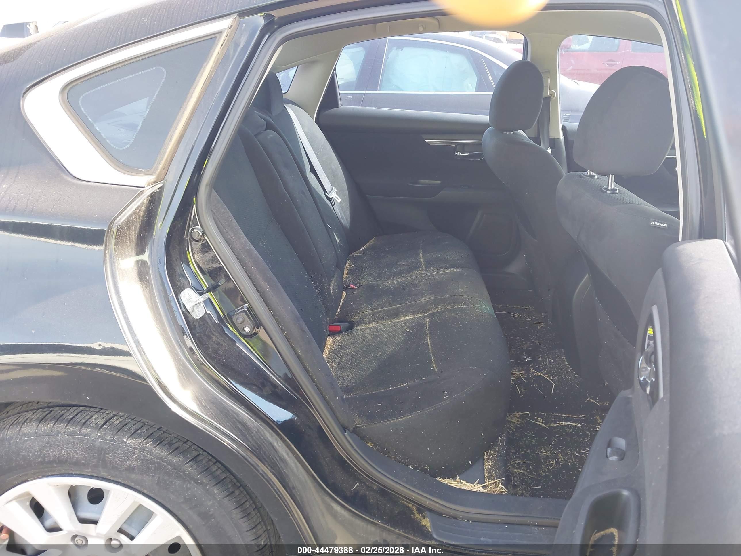NISSAN ALTIMA image 8