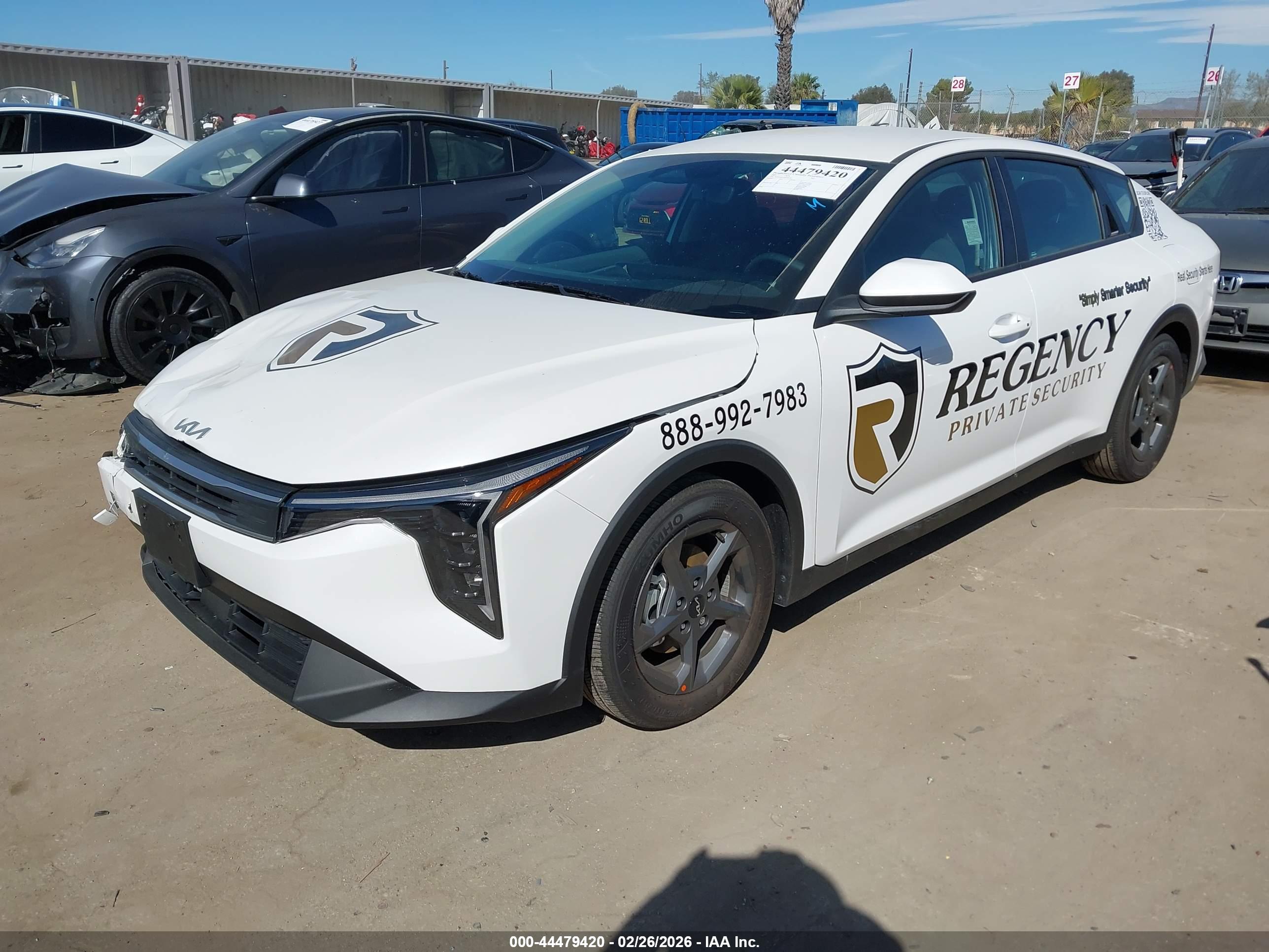 KIA K4 image 2