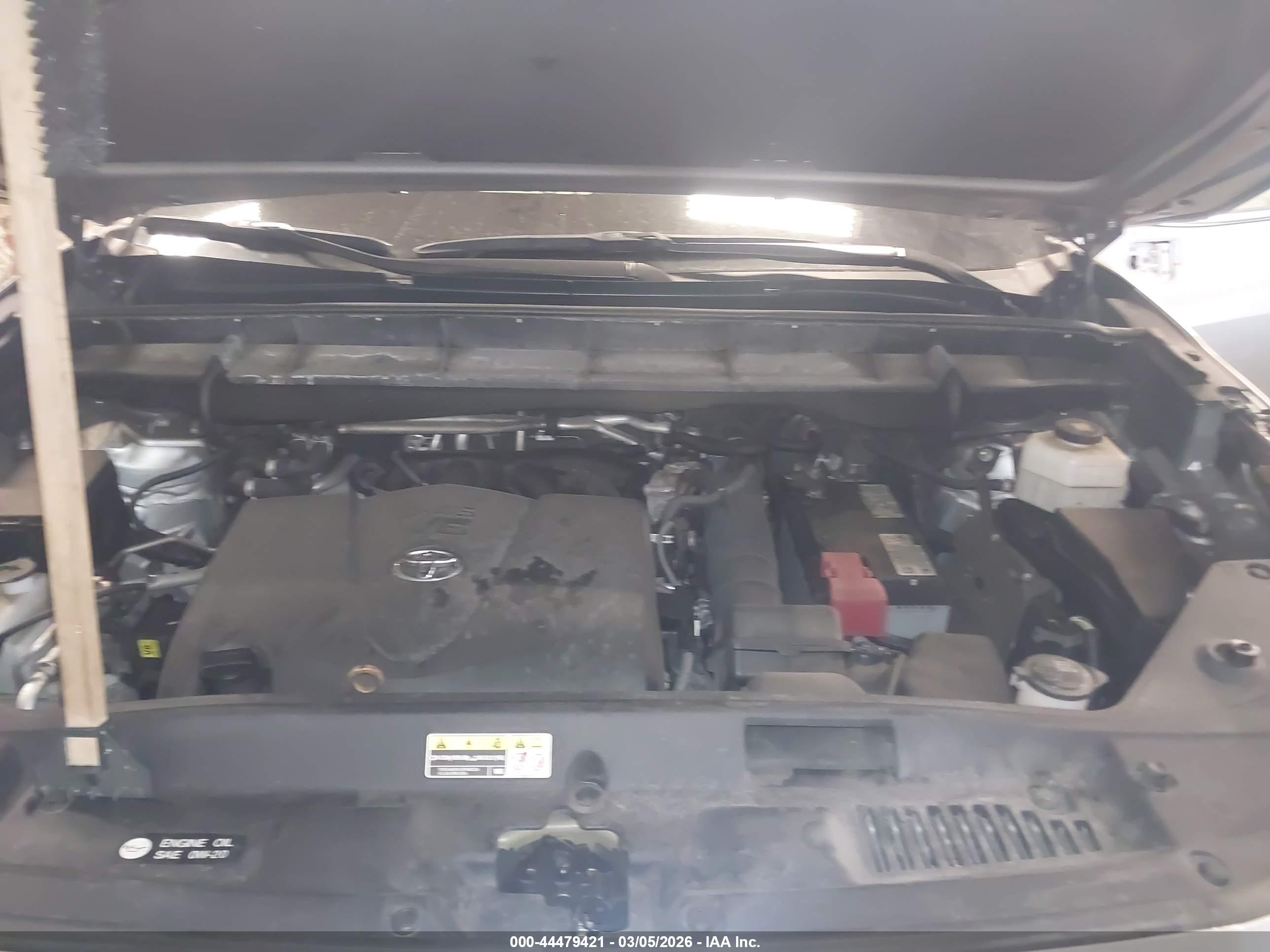 TOYOTA HIGHLANDER image 10