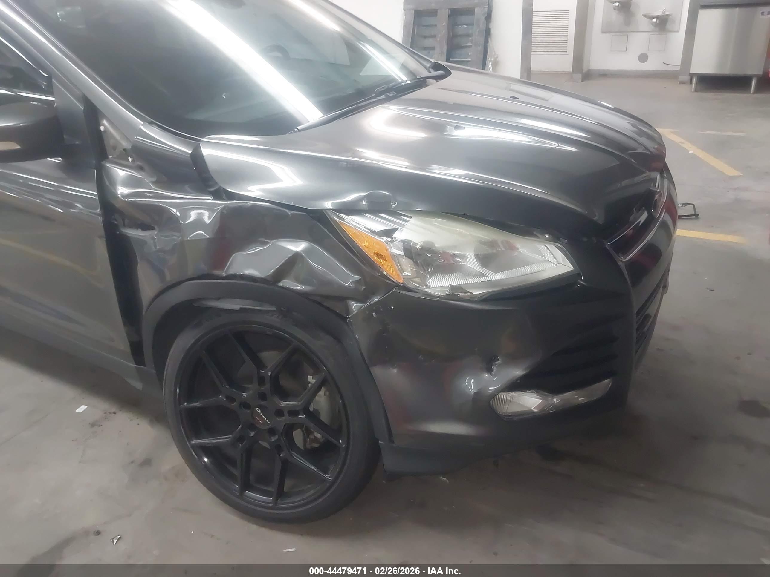FORD ESCAPE image 6