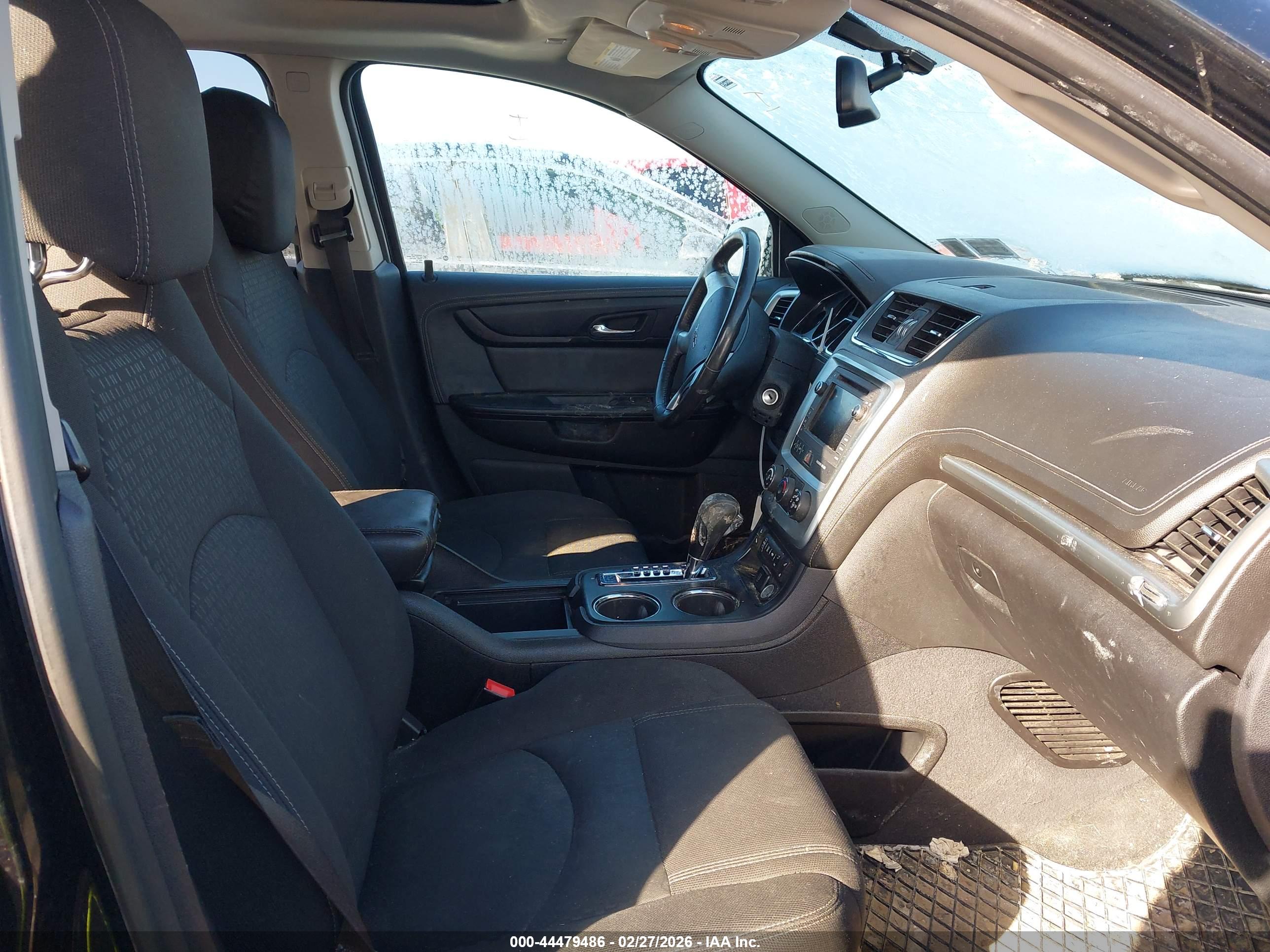 GMC ACADIA image 5