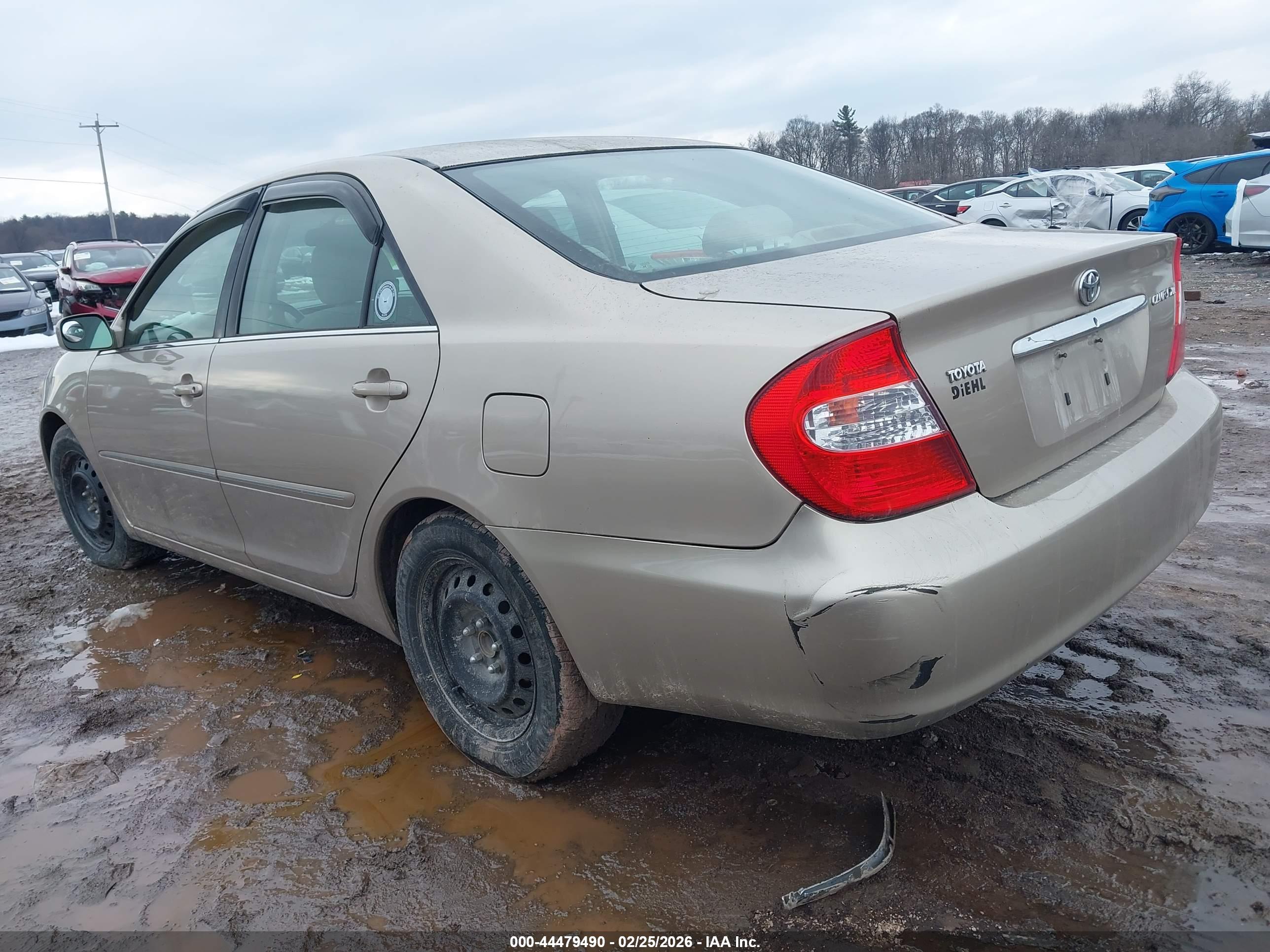 TOYOTA CAMRY image 3