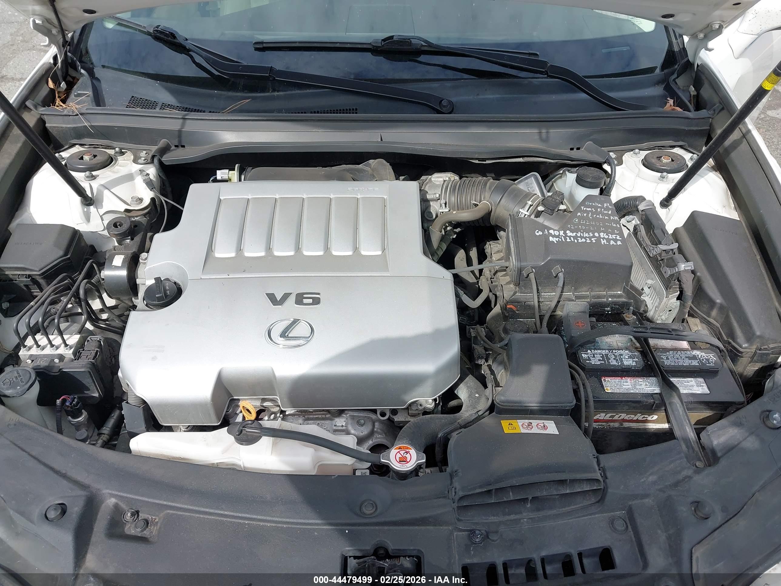 LEXUS ES image 10