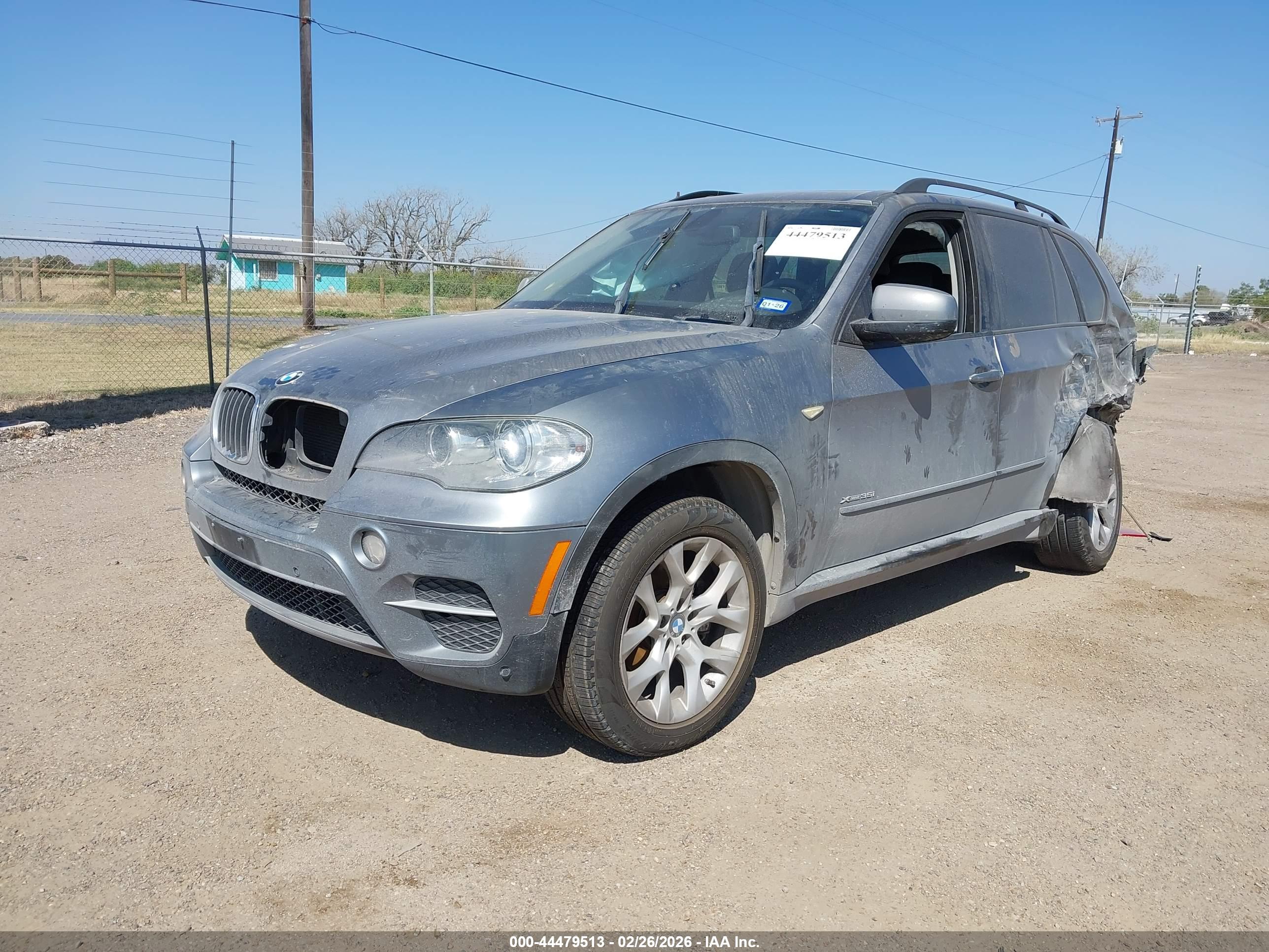 BMW X5 image 2