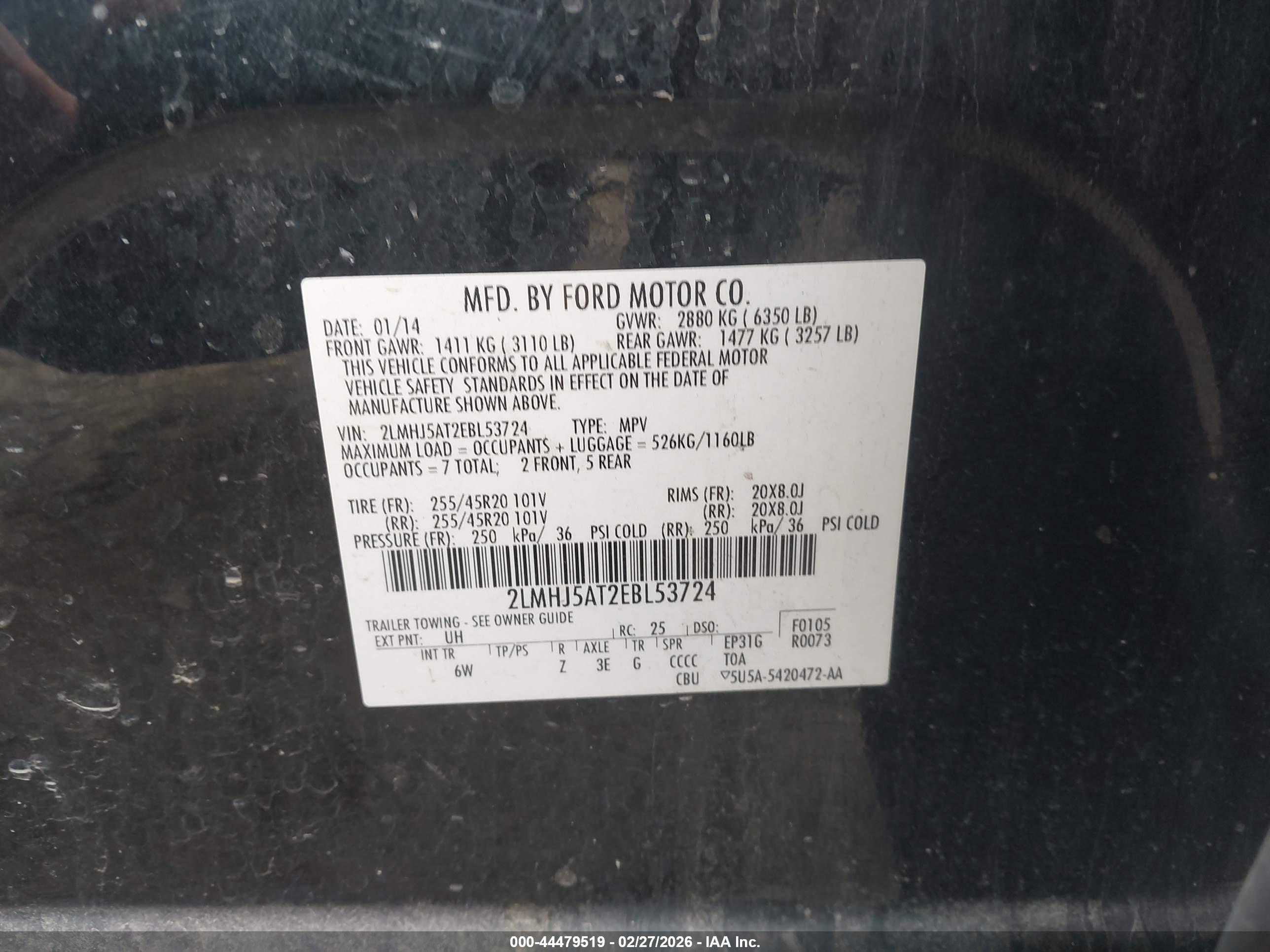 LINCOLN MKT image 9