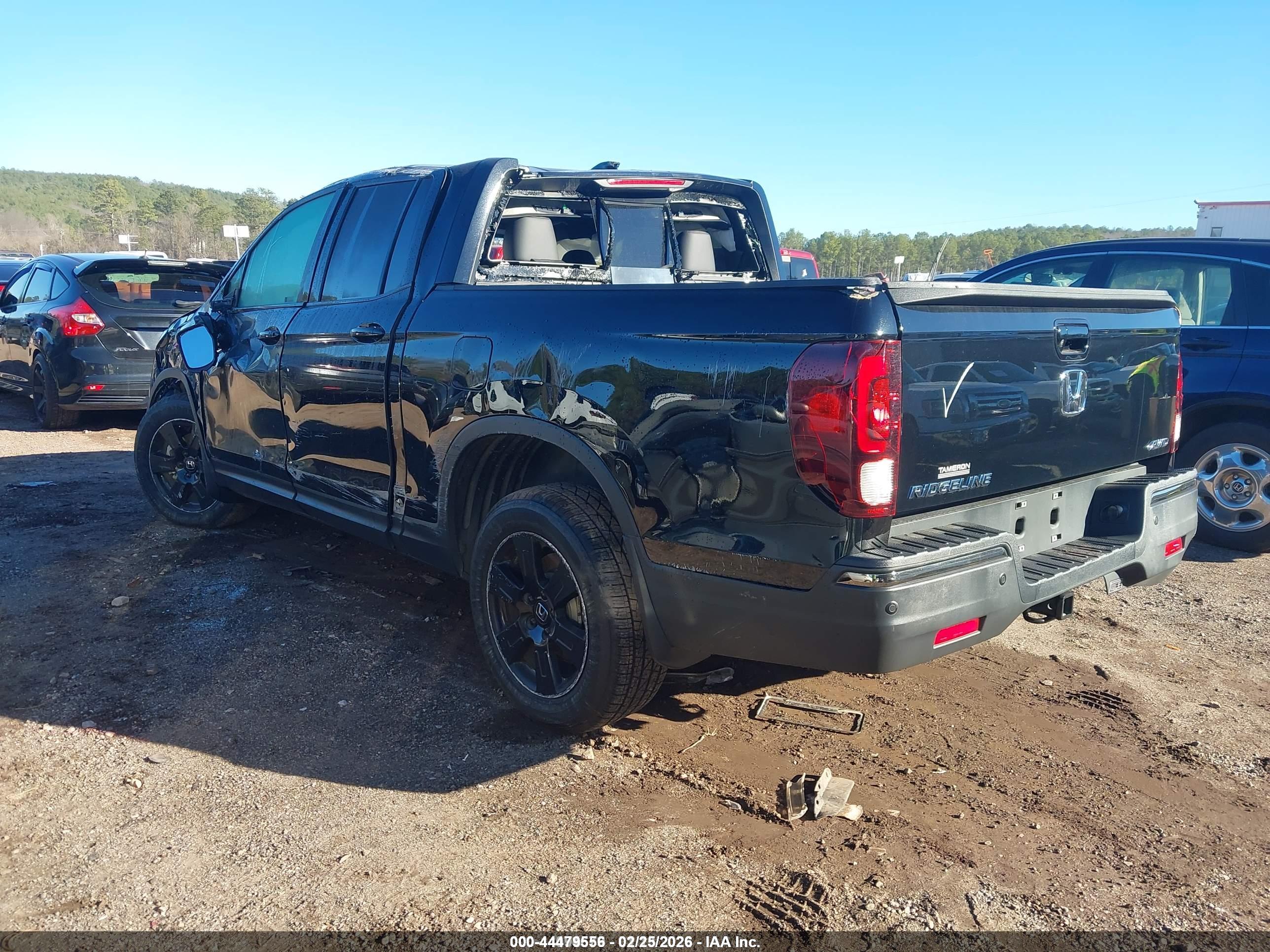 HONDA RIDGELINE image 3