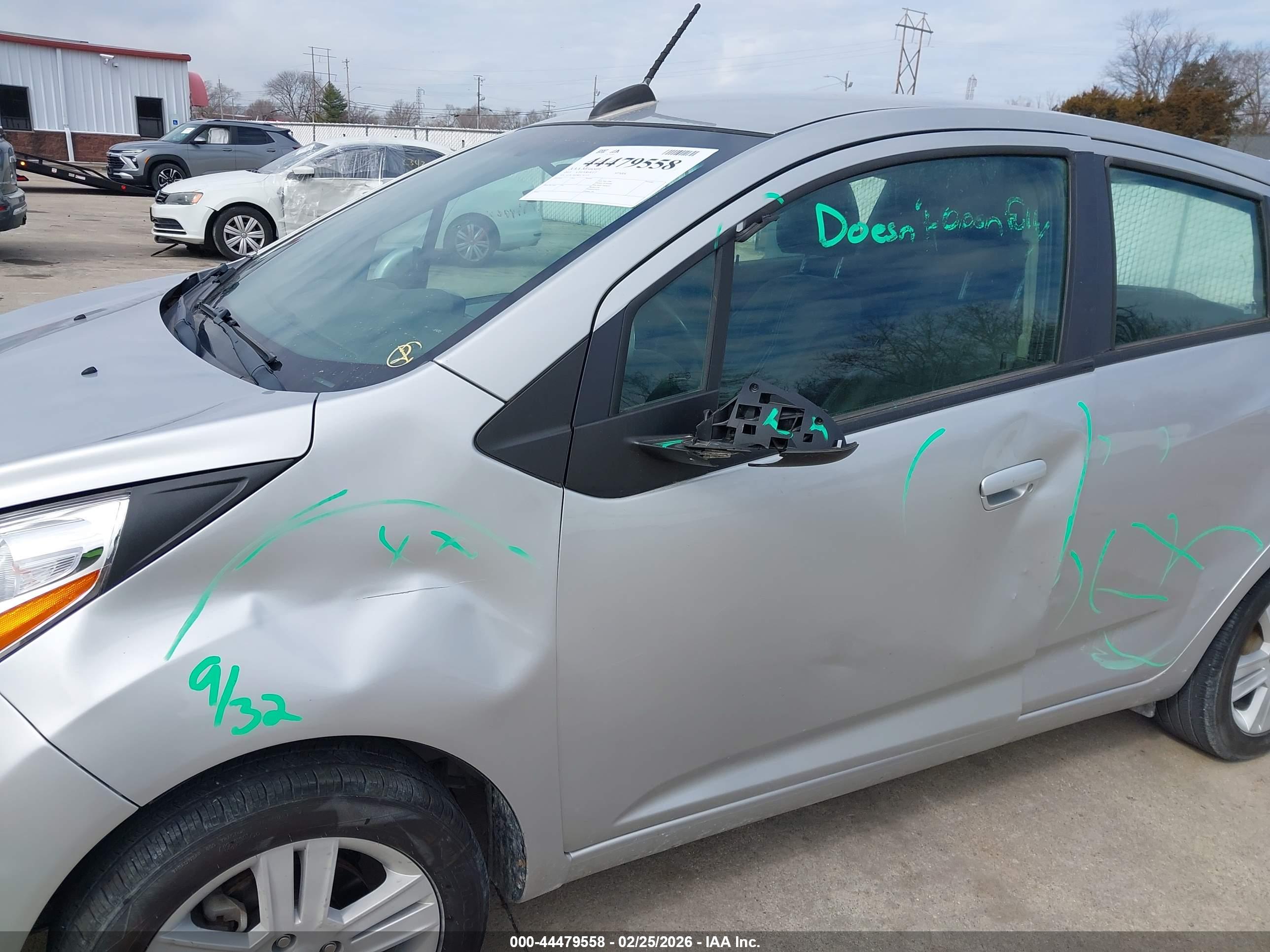 CHEVROLET SPARK image 6