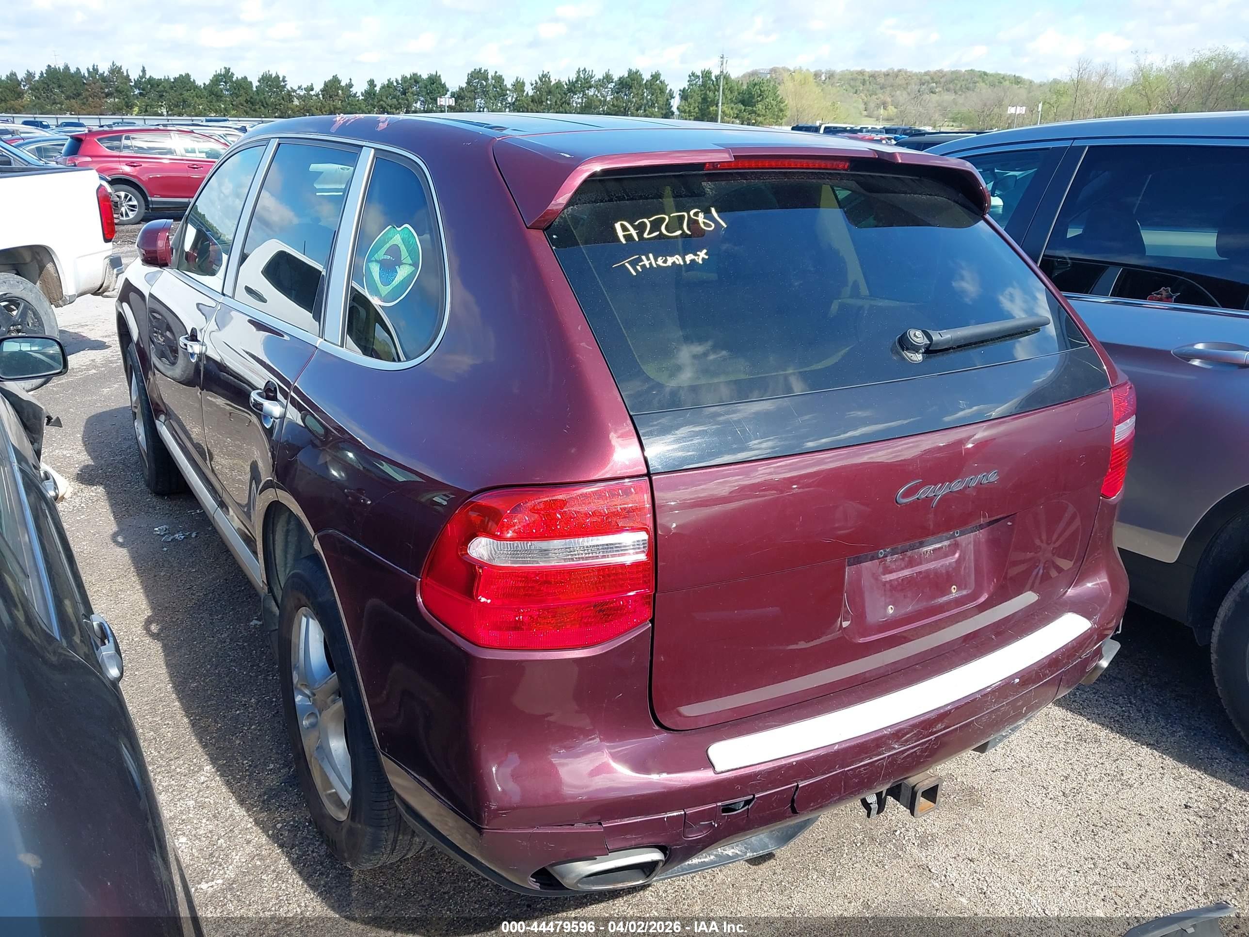 PORSCHE CAYENNE image 3