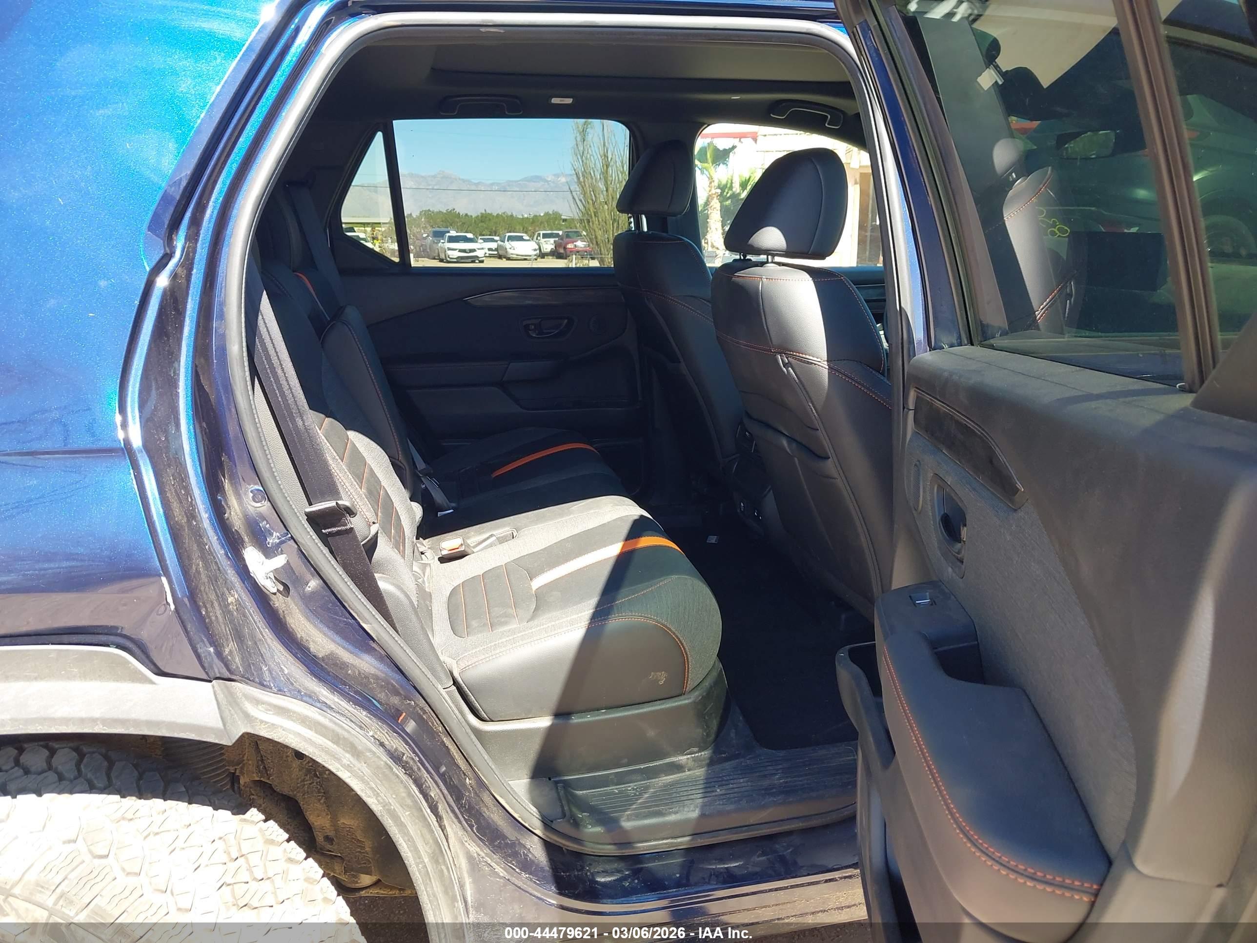 HONDA PASSPORT image 8