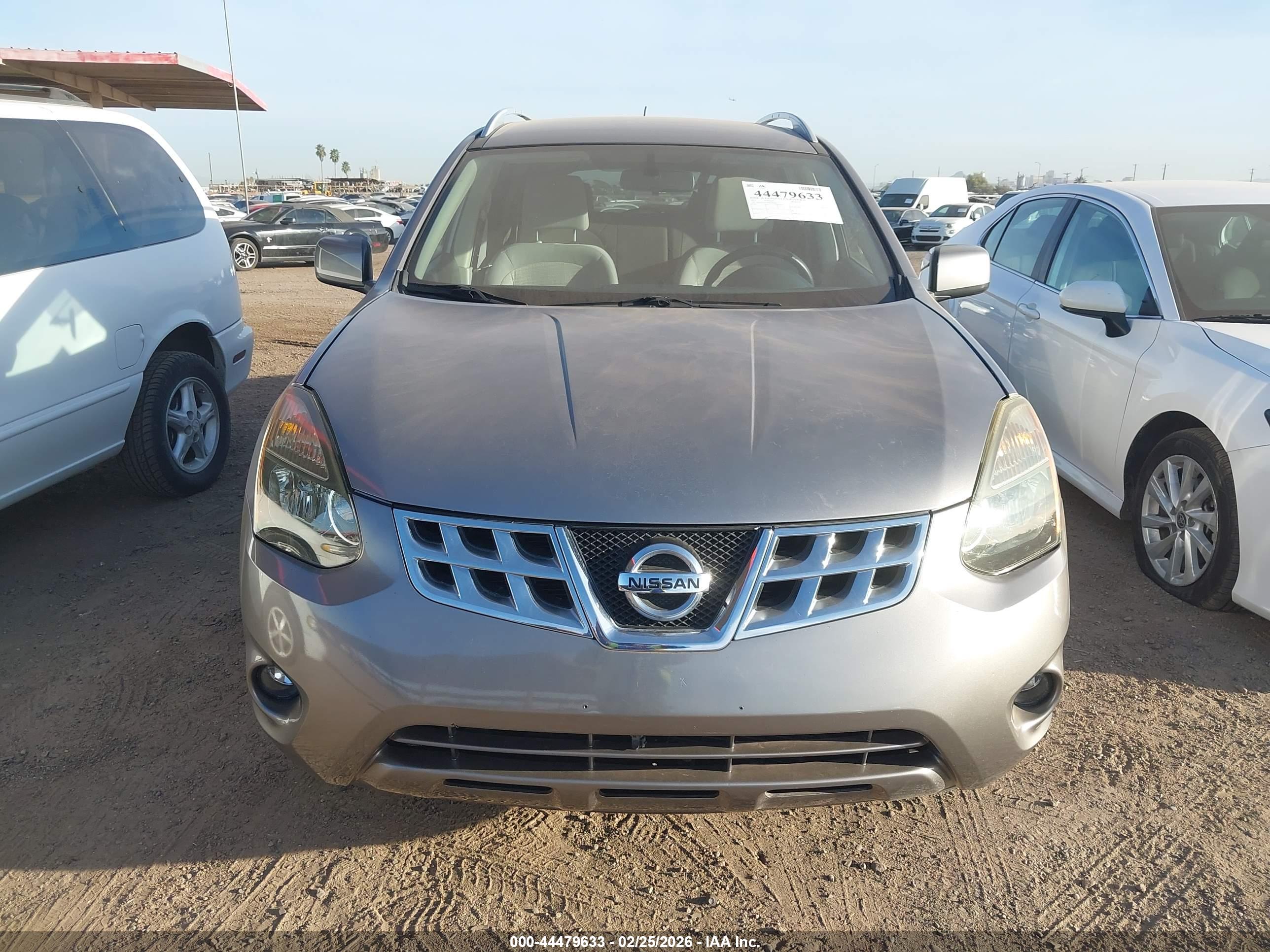 NISSAN ROGUE image 6
