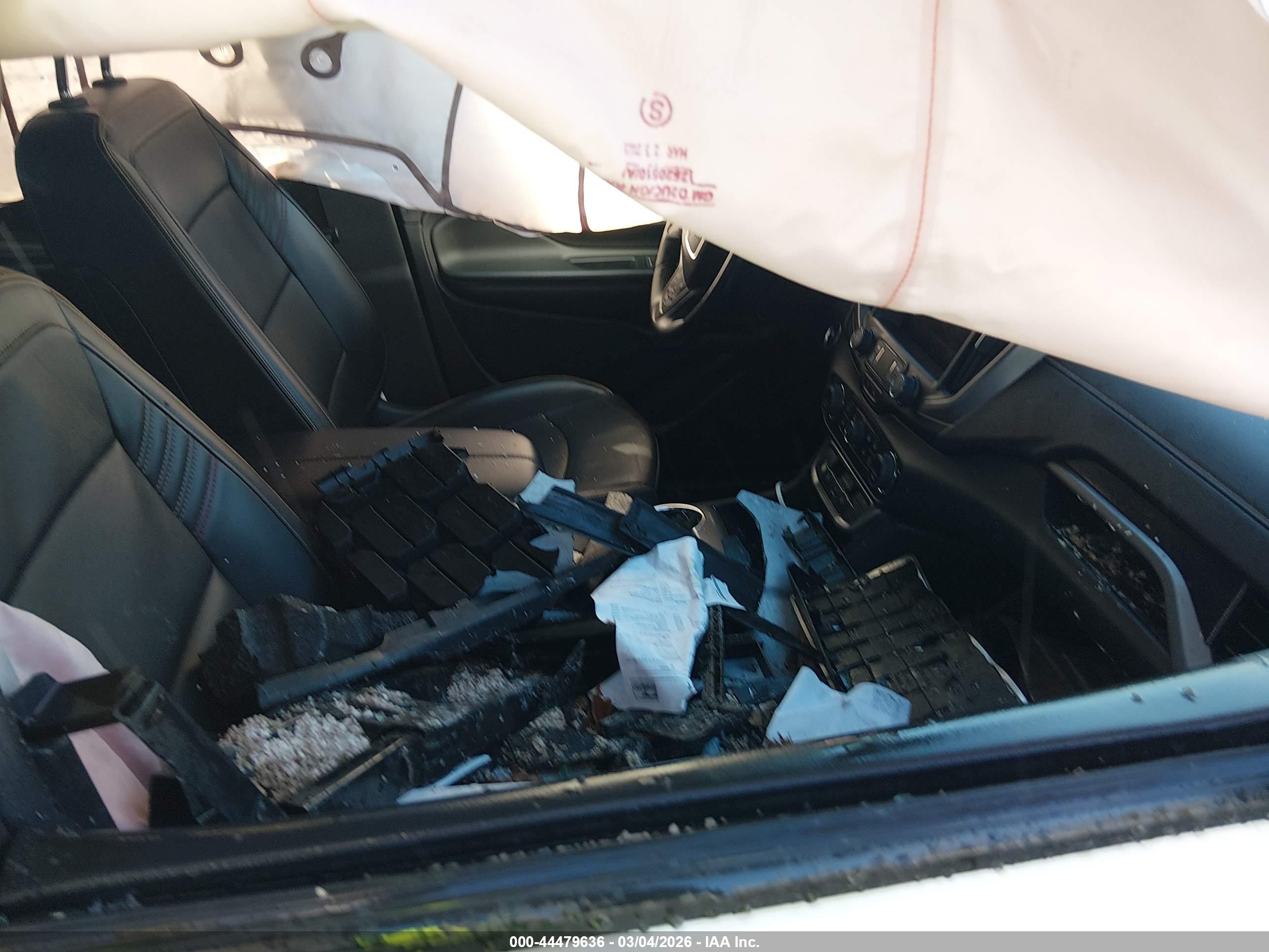 GMC TERRAIN image 5