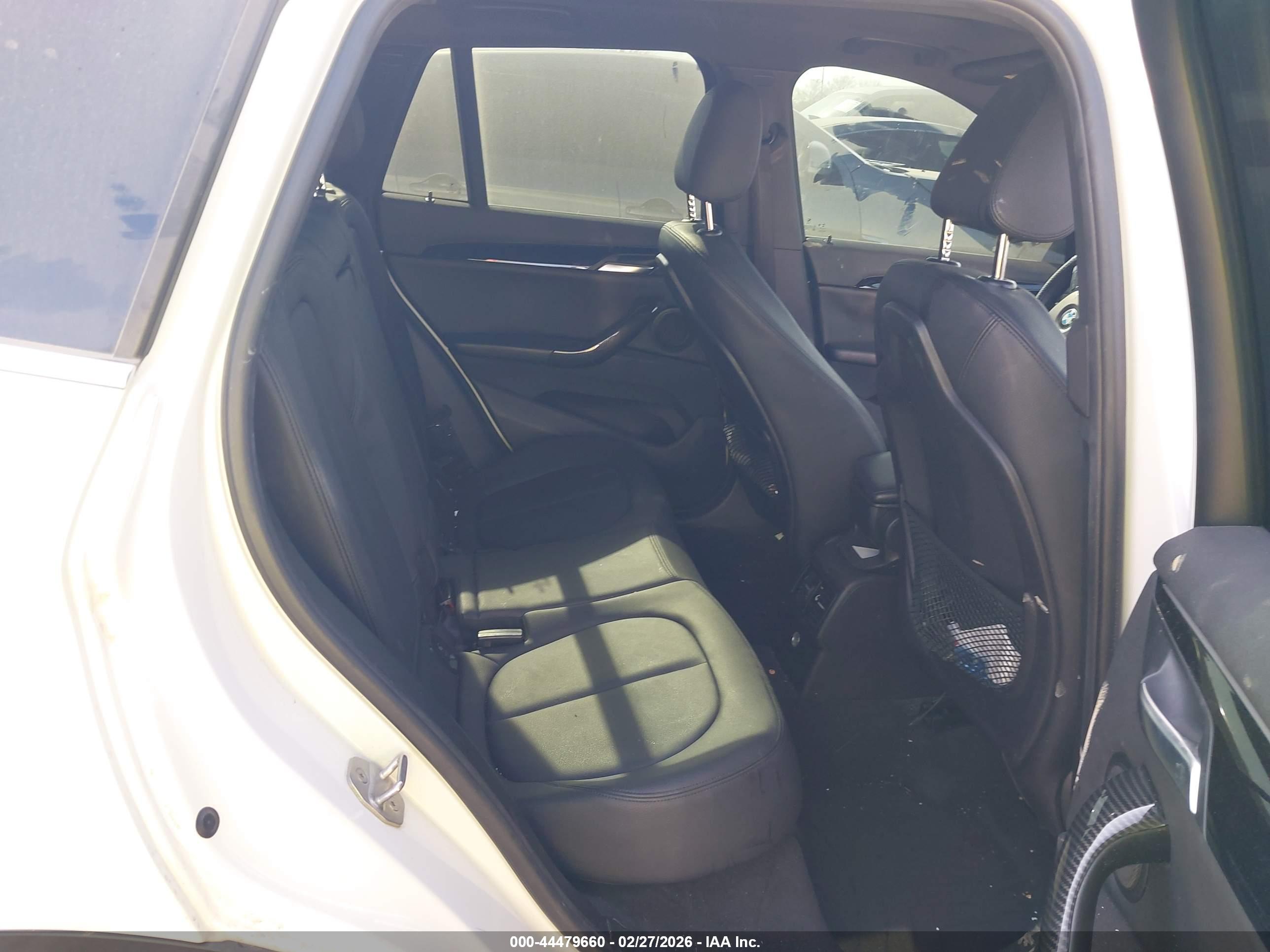 BMW X1 image 8