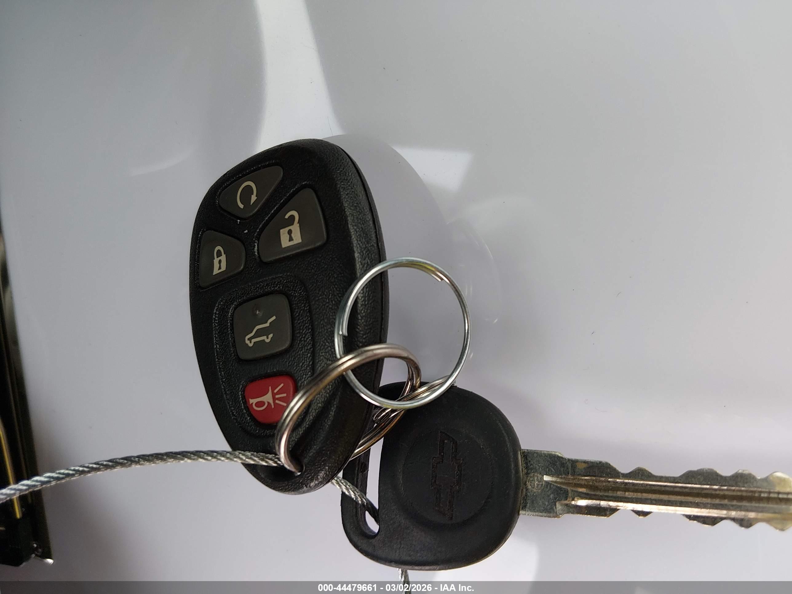 CHEVROLET TRAVERSE image 11