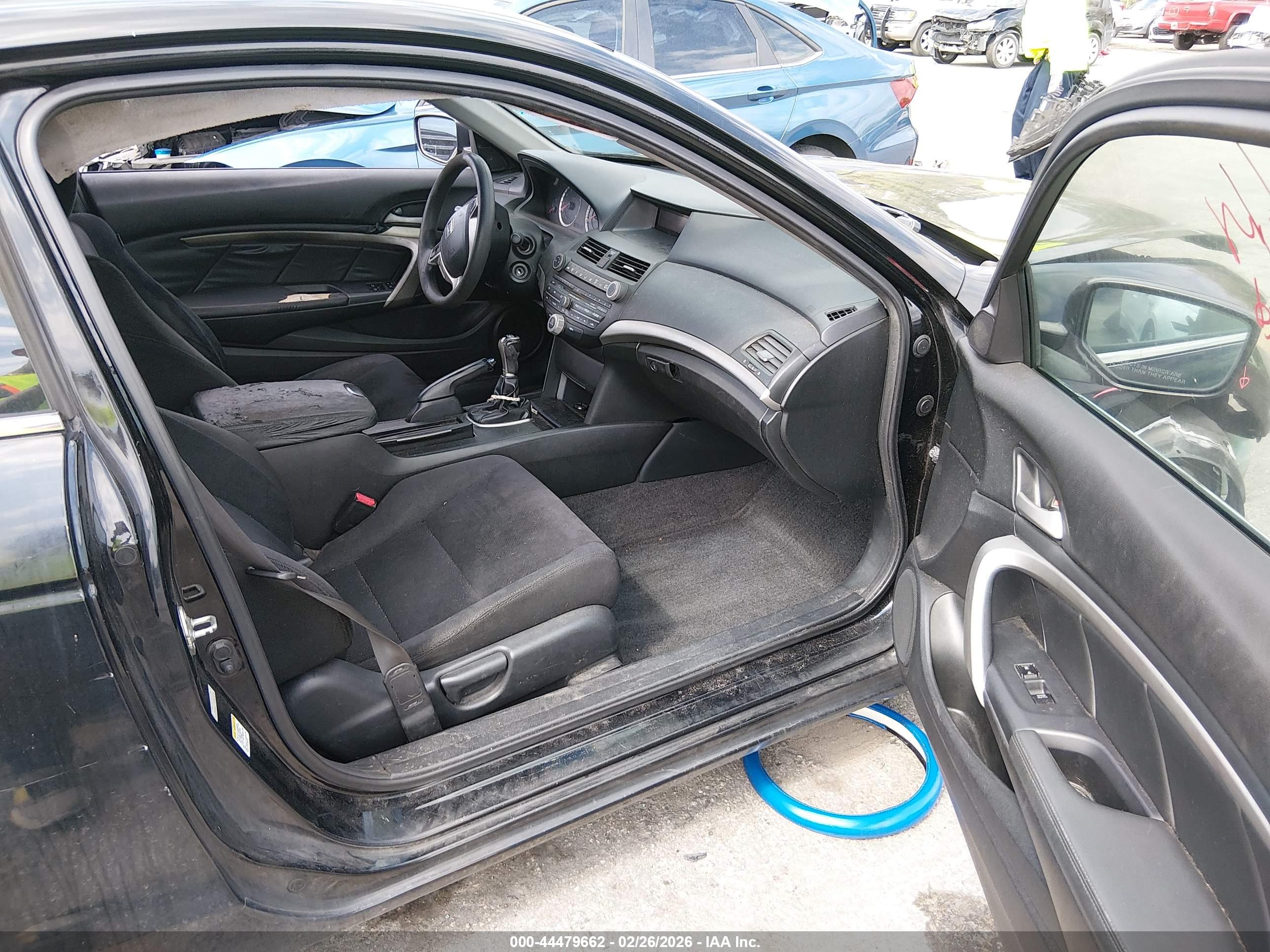 HONDA ACCORD image 5