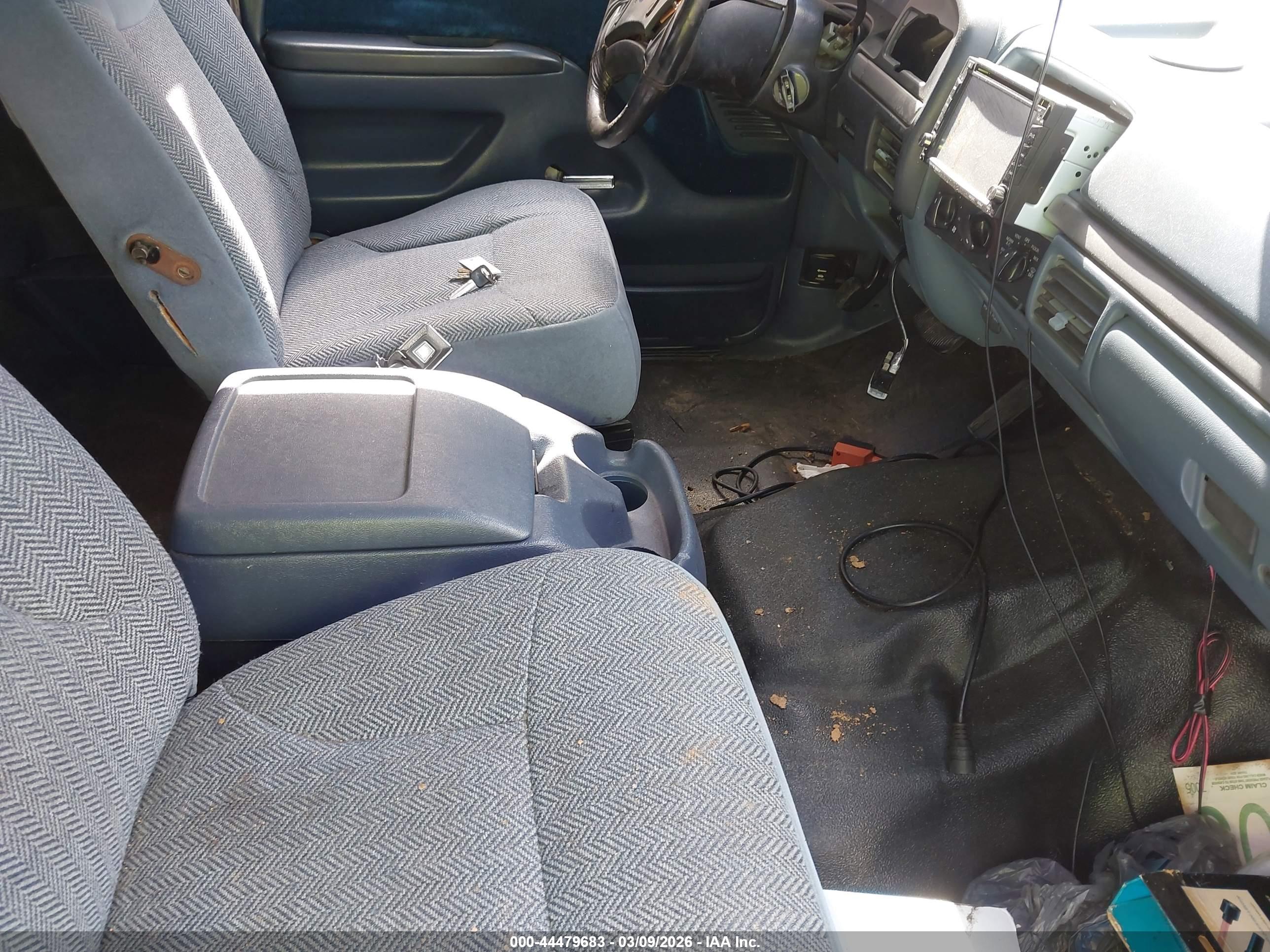 FORD BRONCO image 5